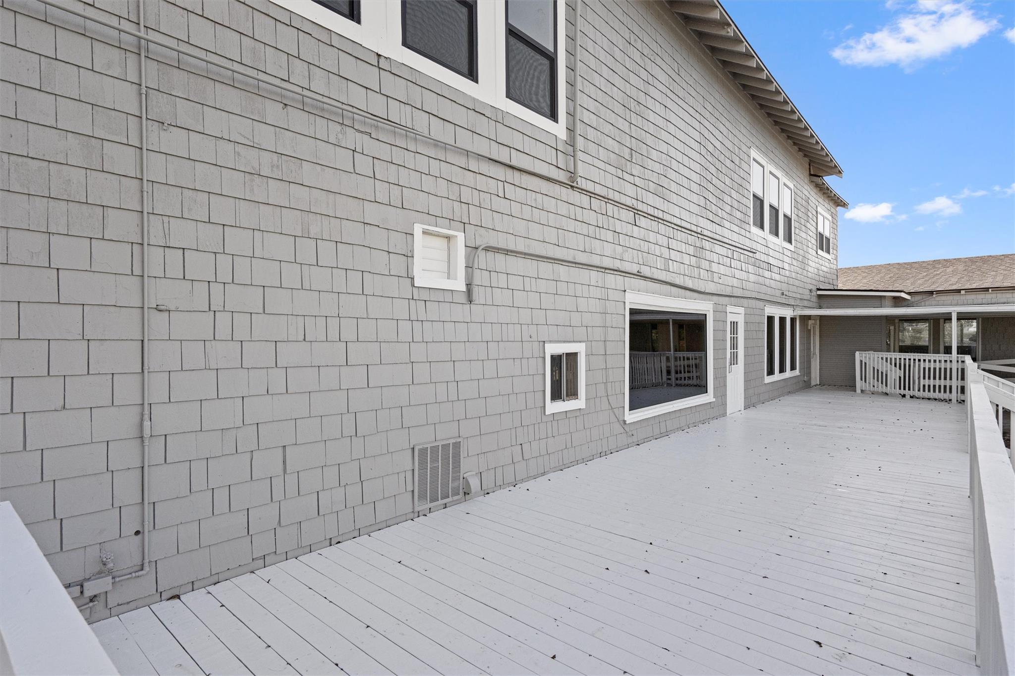 Image 34 of 40 For 1102 Beech St