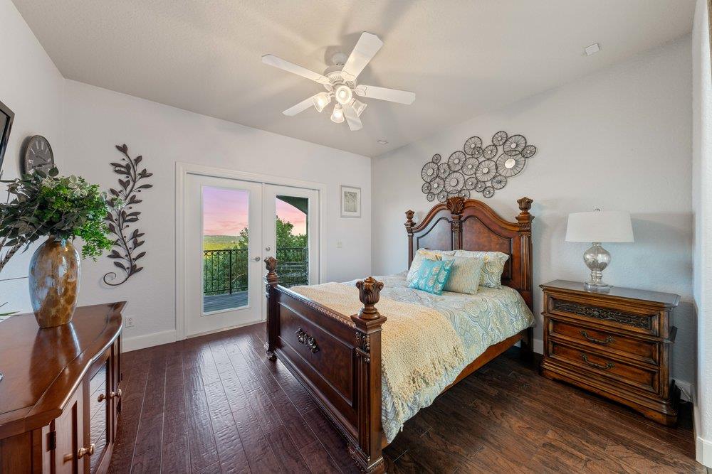 Image 21 of 34 For 1628 Old Boerne Rd