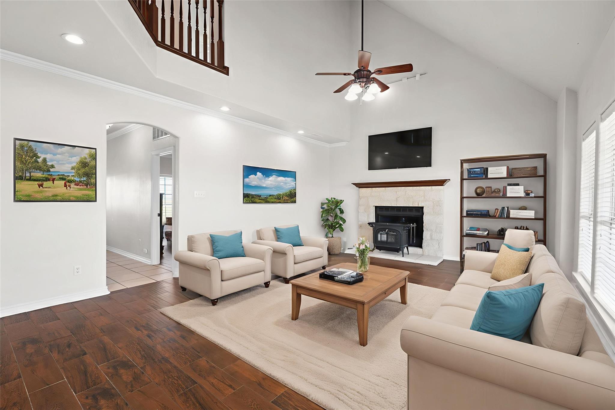 Image 16 of 40 For 876 St Joseph Rd