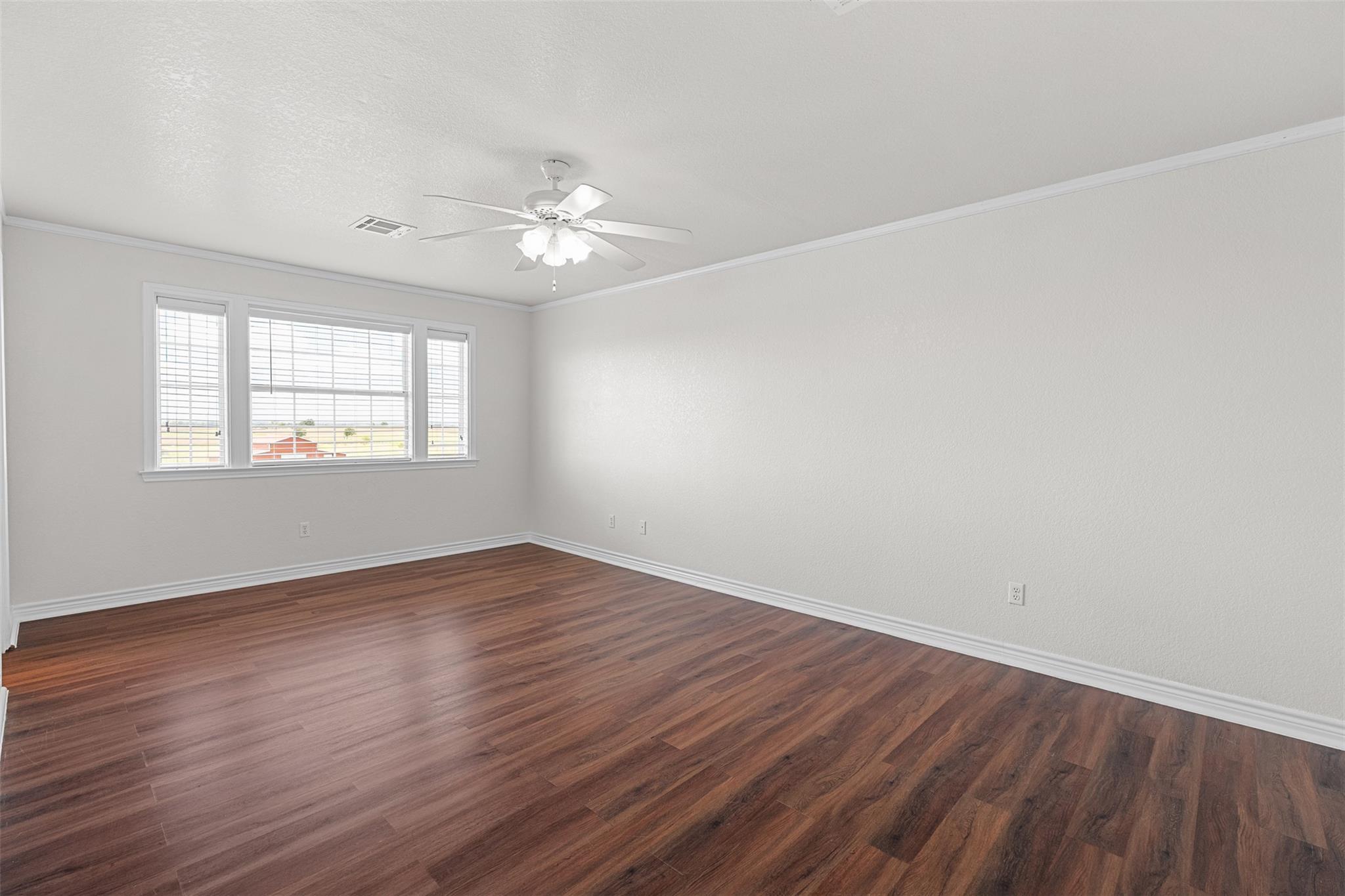 Image 27 of 40 For 876 St Joseph Rd