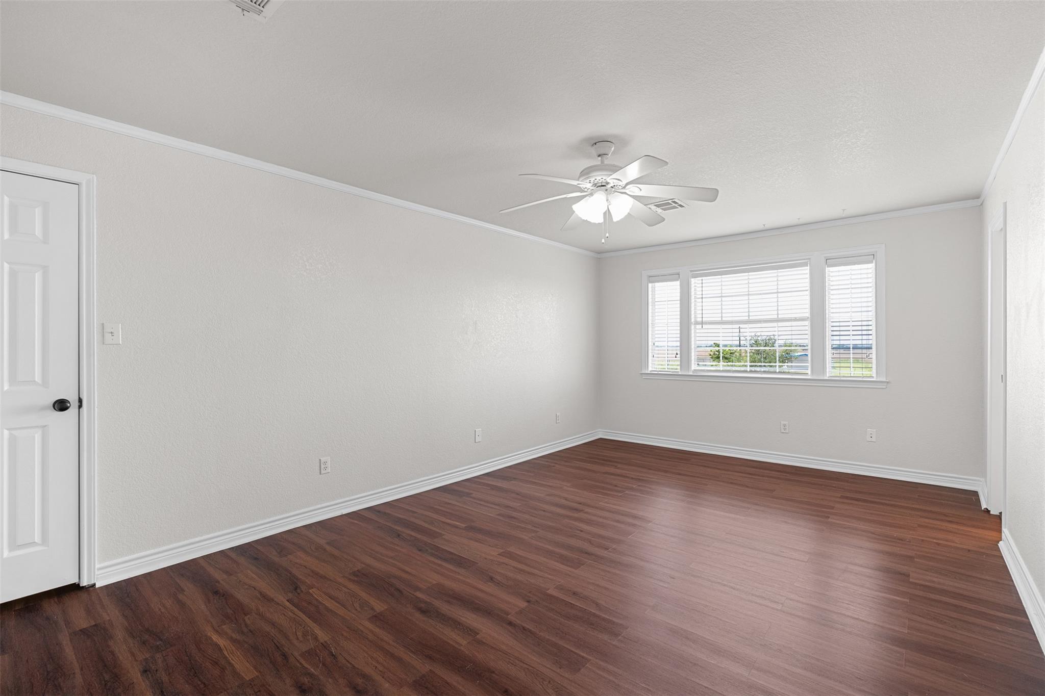 Image 32 of 40 For 876 St Joseph Rd