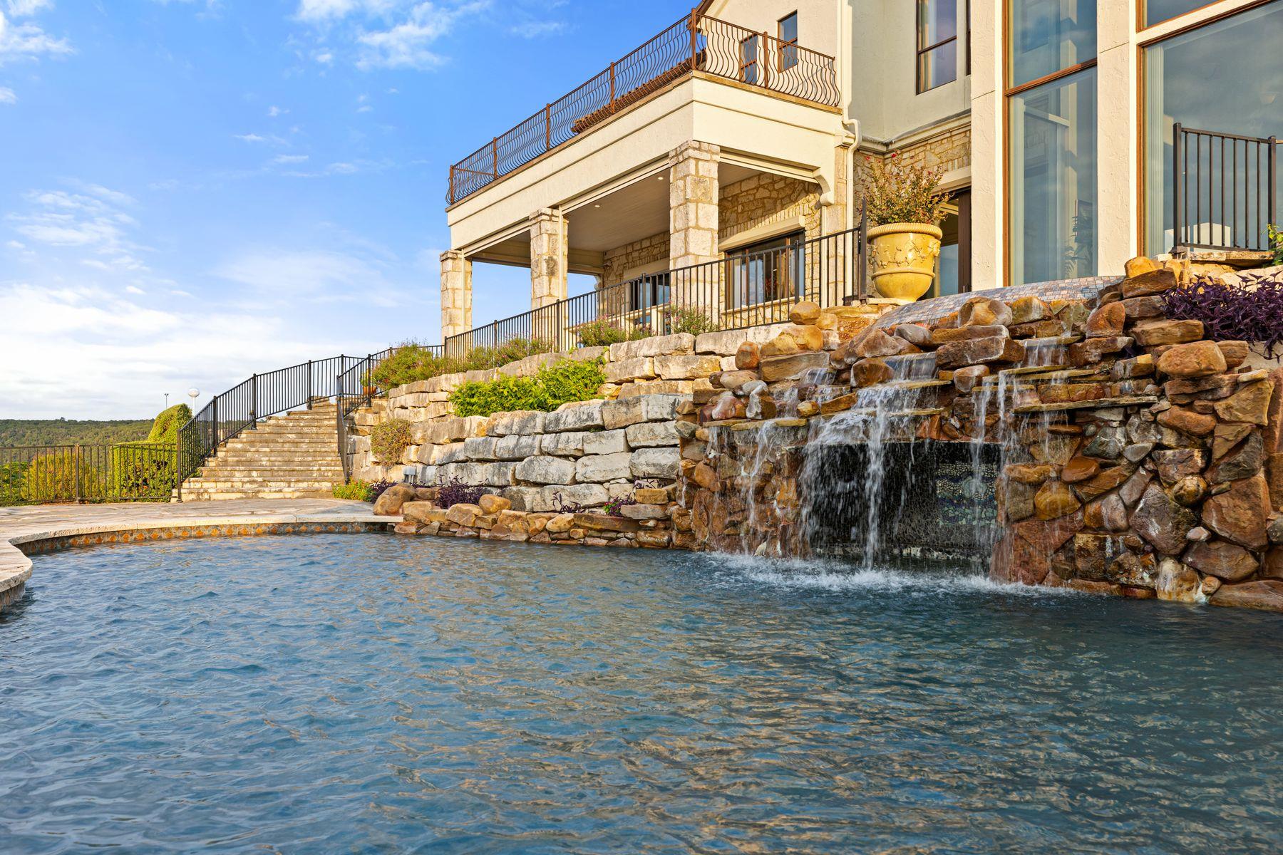 Image 30 of 37 For 12600 Lyndon Dr