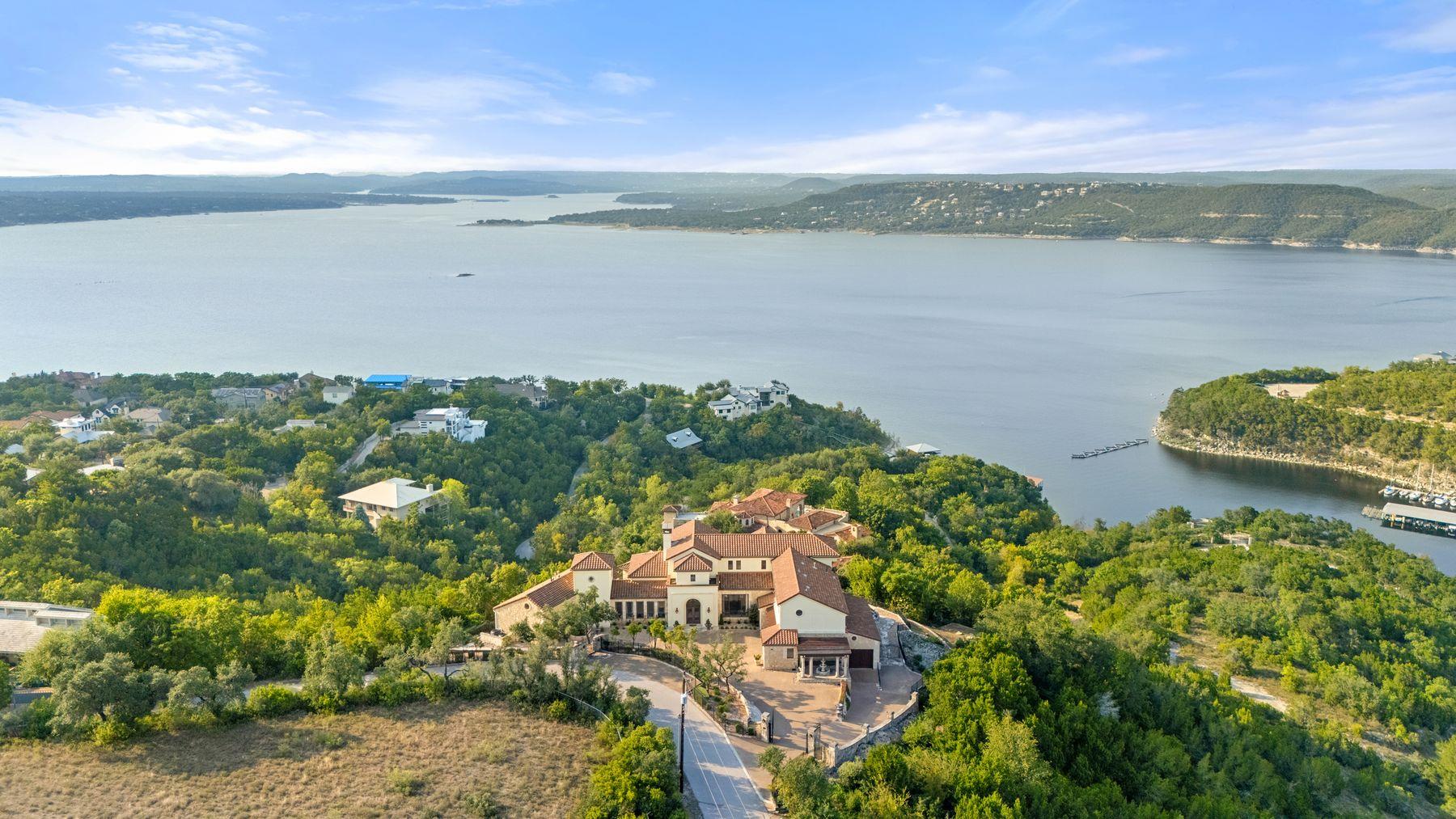 Image 33 of 37 For 12600 Lyndon Dr