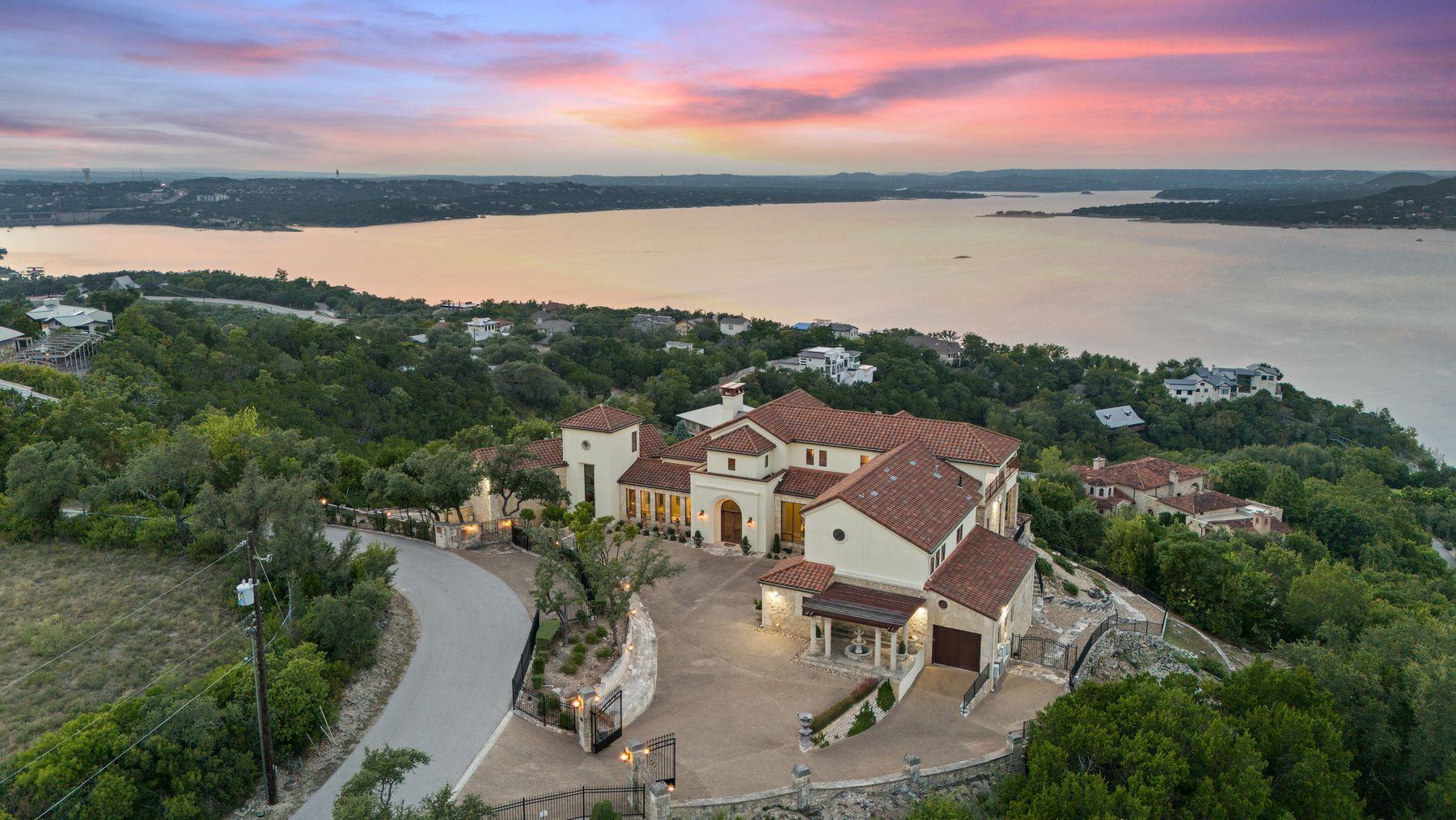 Image 34 of 37 For 12600 Lyndon Dr