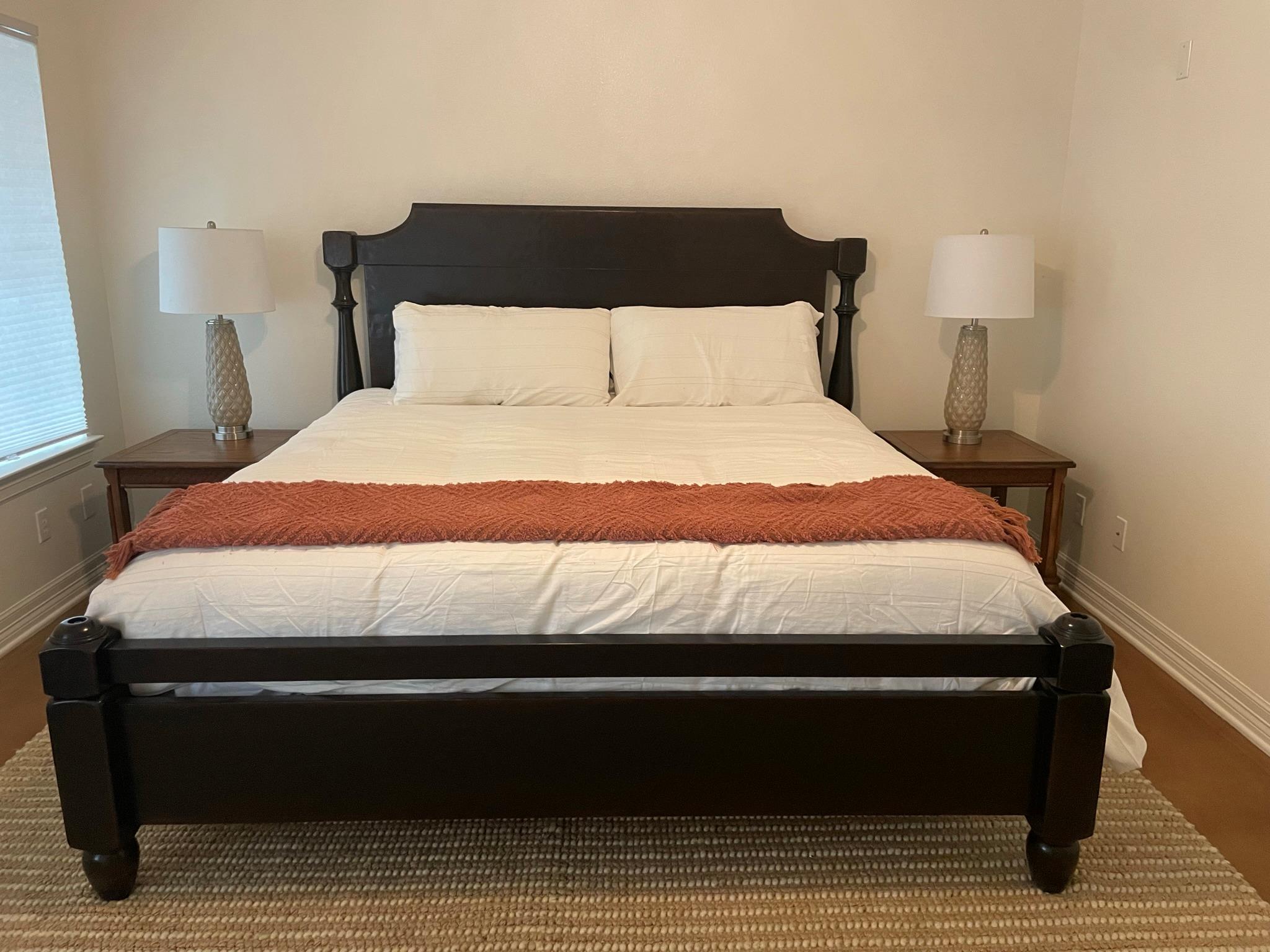 Image 14 of 16 For 641 Evergreen Ln