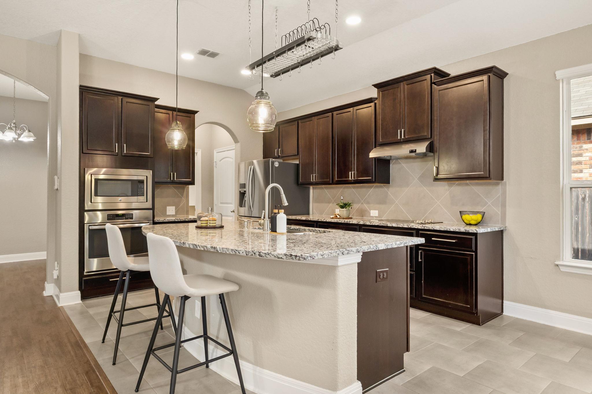 Image 11 of 31 For 661 Bison Ln