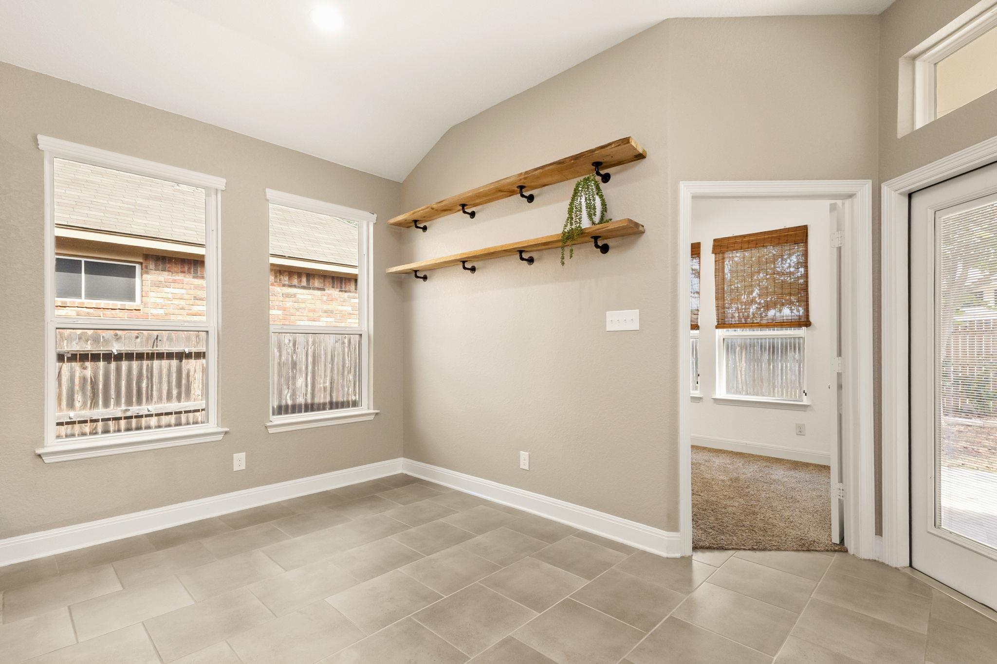 Image 12 of 31 For 661 Bison Ln