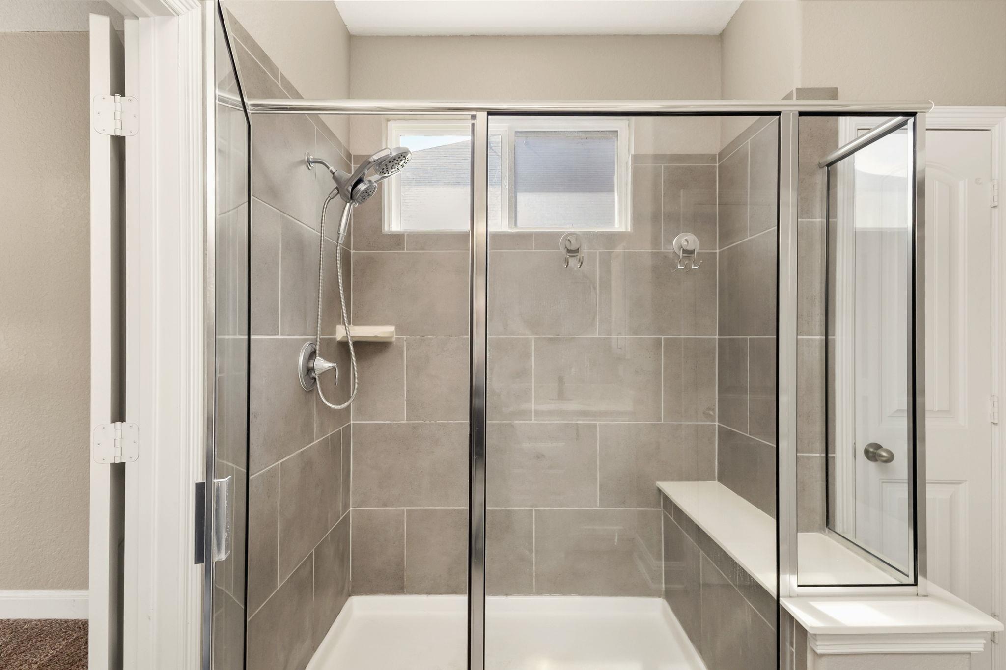 Image 20 of 31 For 661 Bison Ln