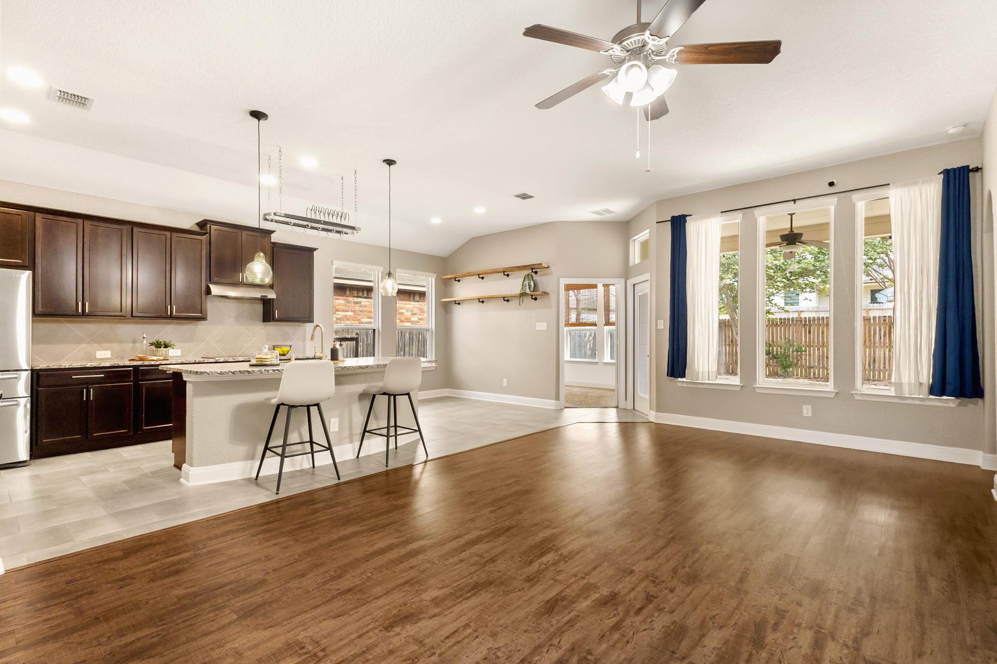 Image 6 of 31 For 661 Bison Ln