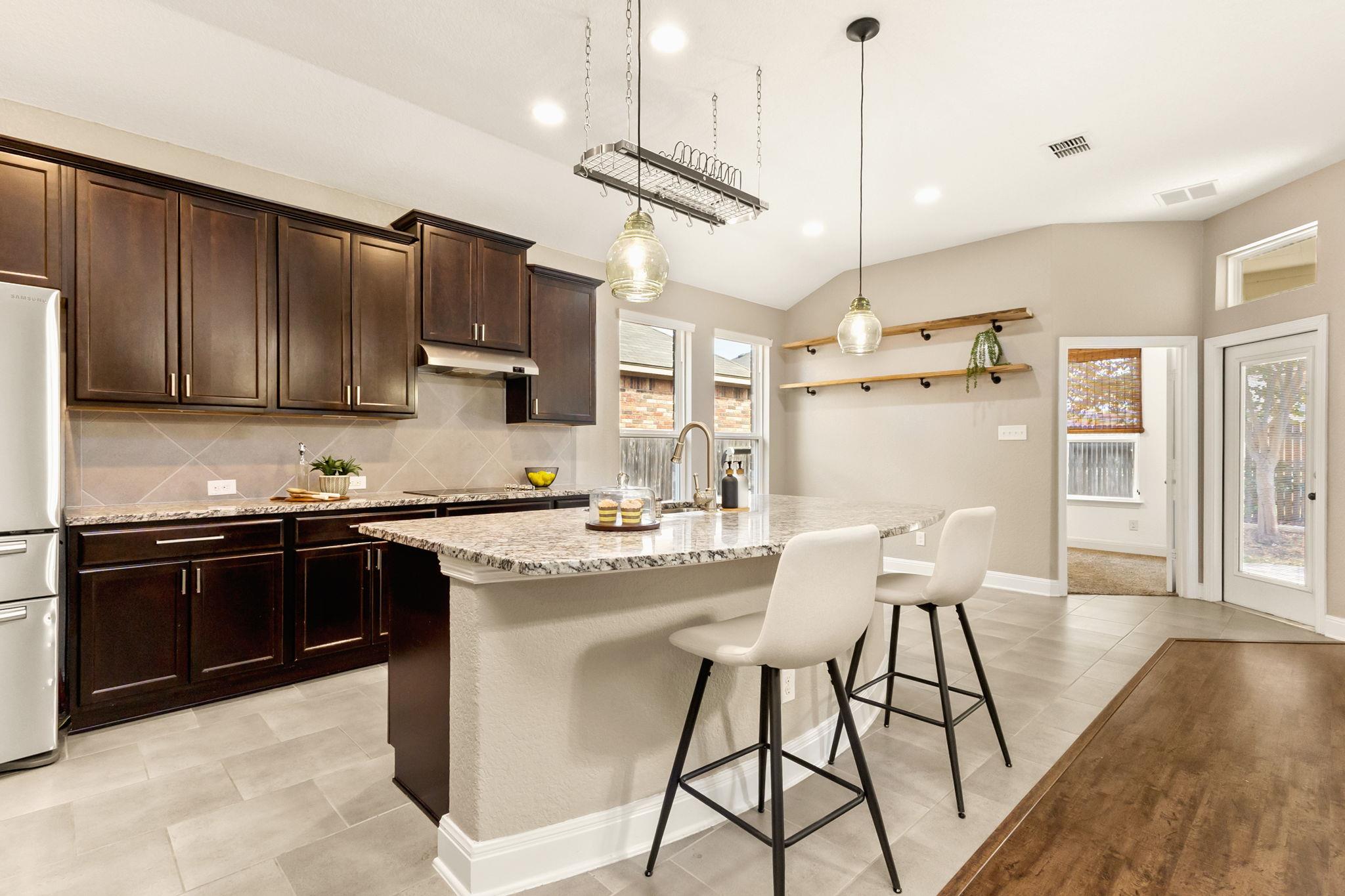 Image 9 of 31 For 661 Bison Ln