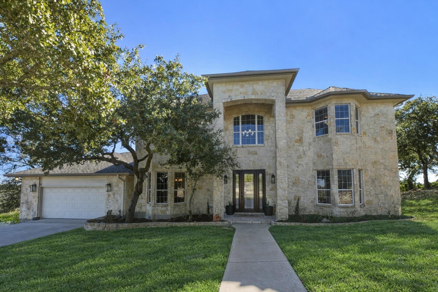 Details for 103 High Sierra Dr, Boerne, TX 78006