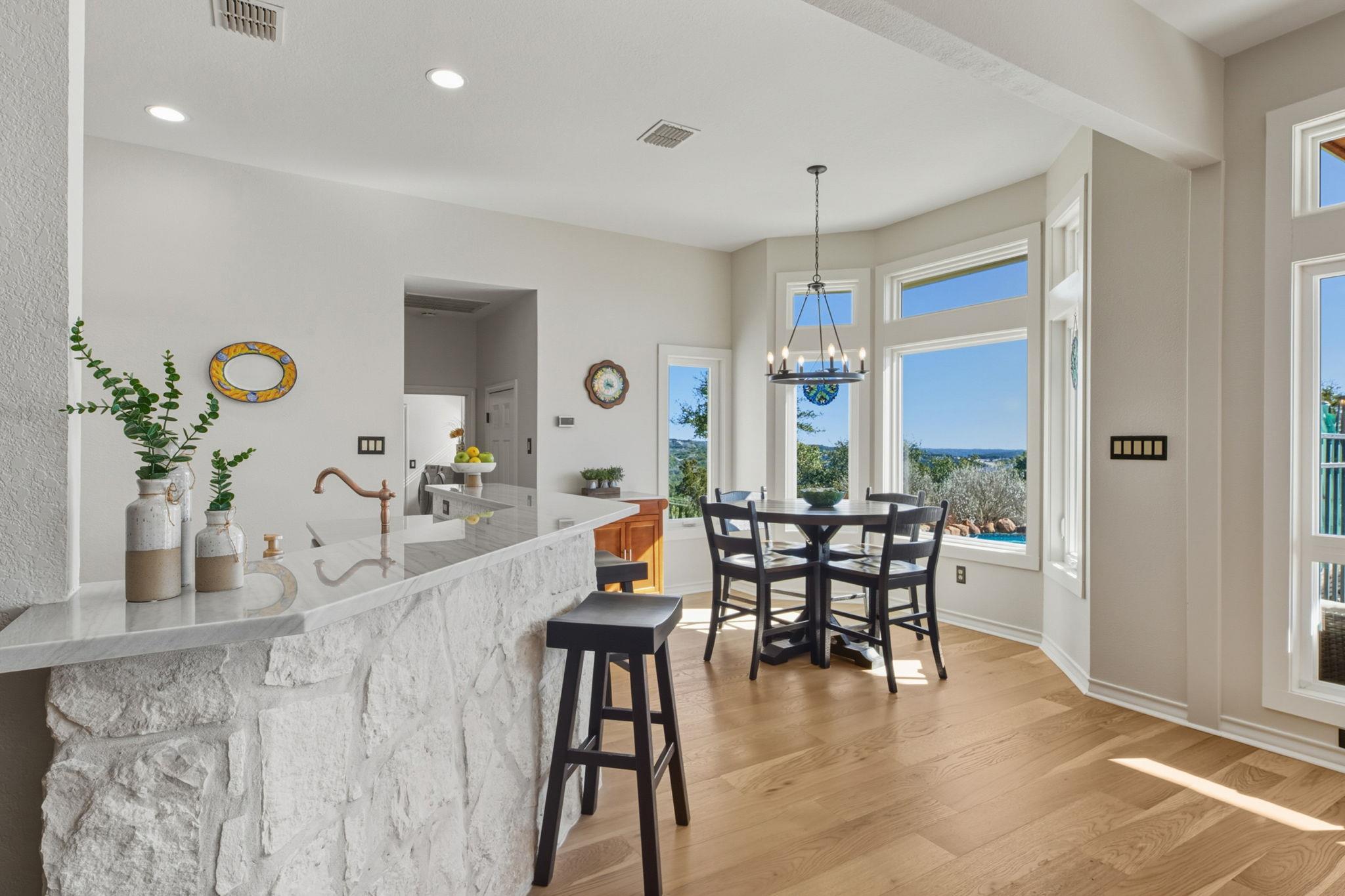 Image 10 of 35 For 103 High Sierra Dr