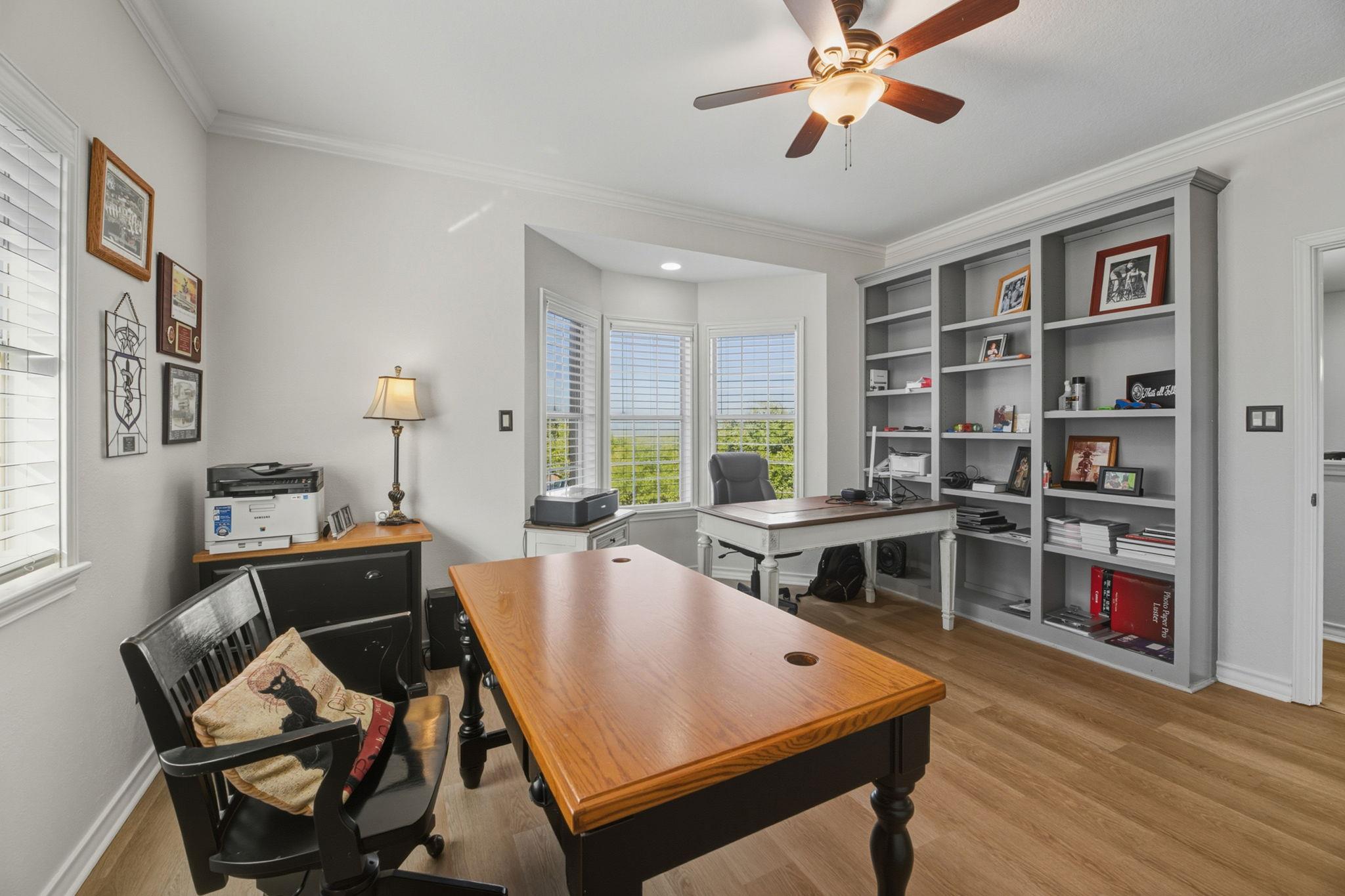 Image 19 of 35 For 103 High Sierra Dr