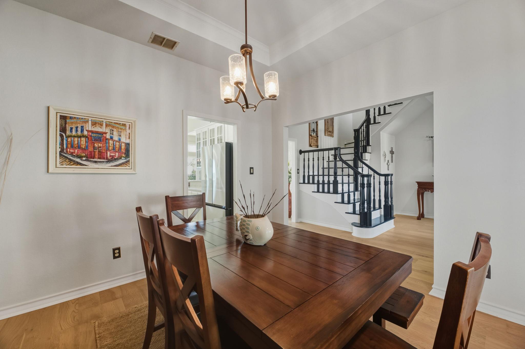 Image 6 of 35 For 103 High Sierra Dr