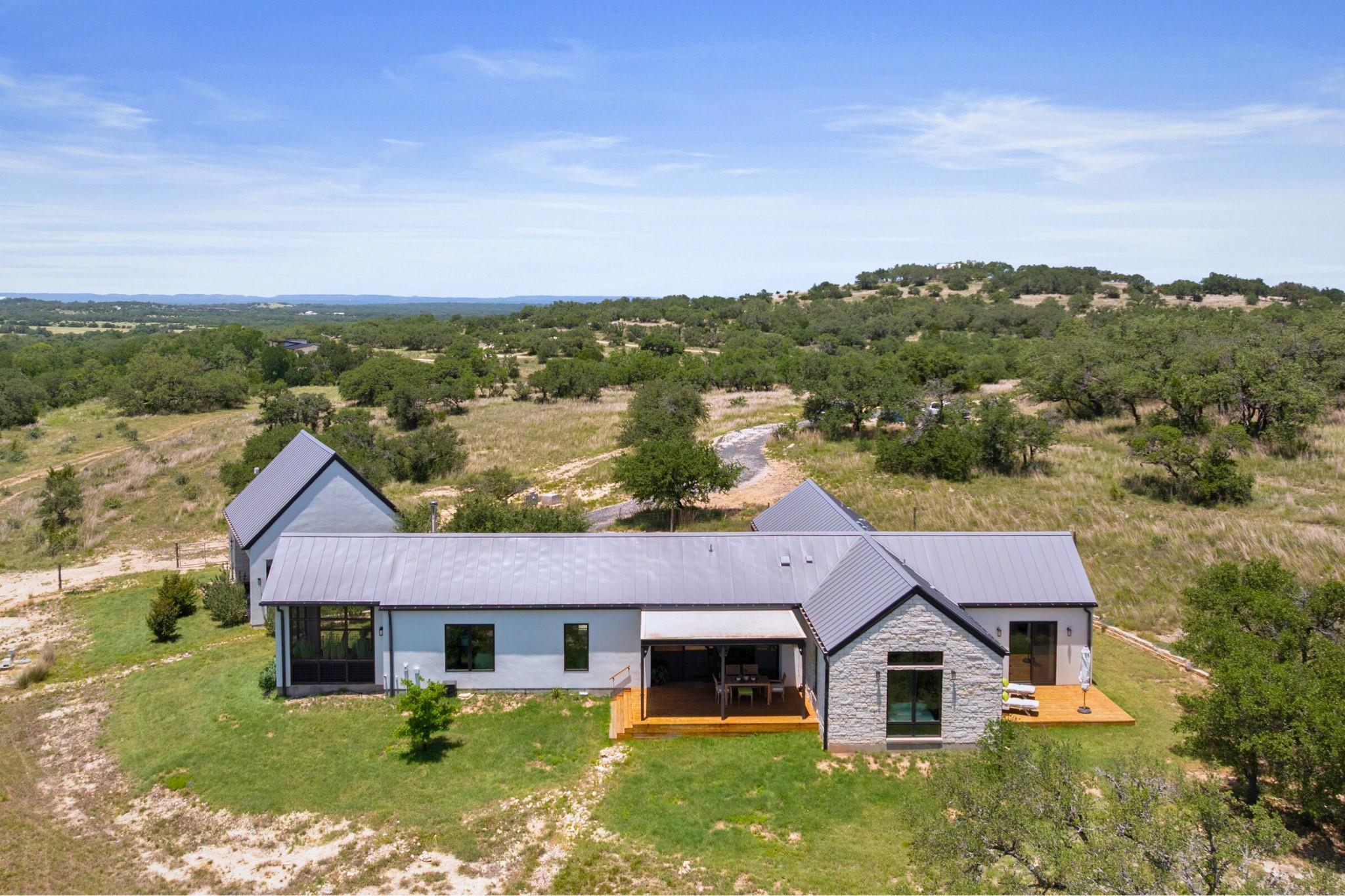 Image 30 of 40 For 577 Cattle Creek Rd