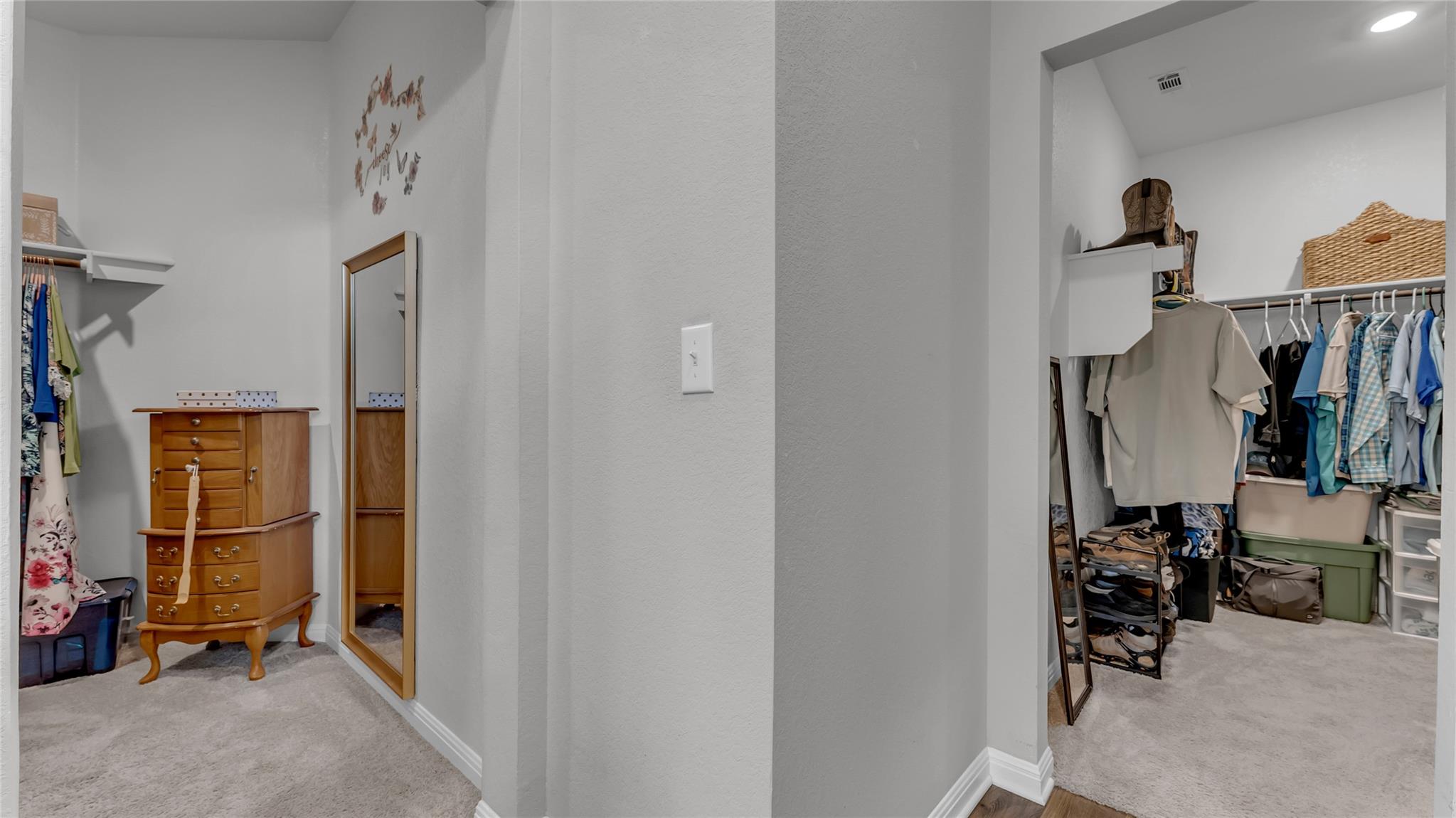 Image 17 of 35 For 235 Bunting Ln