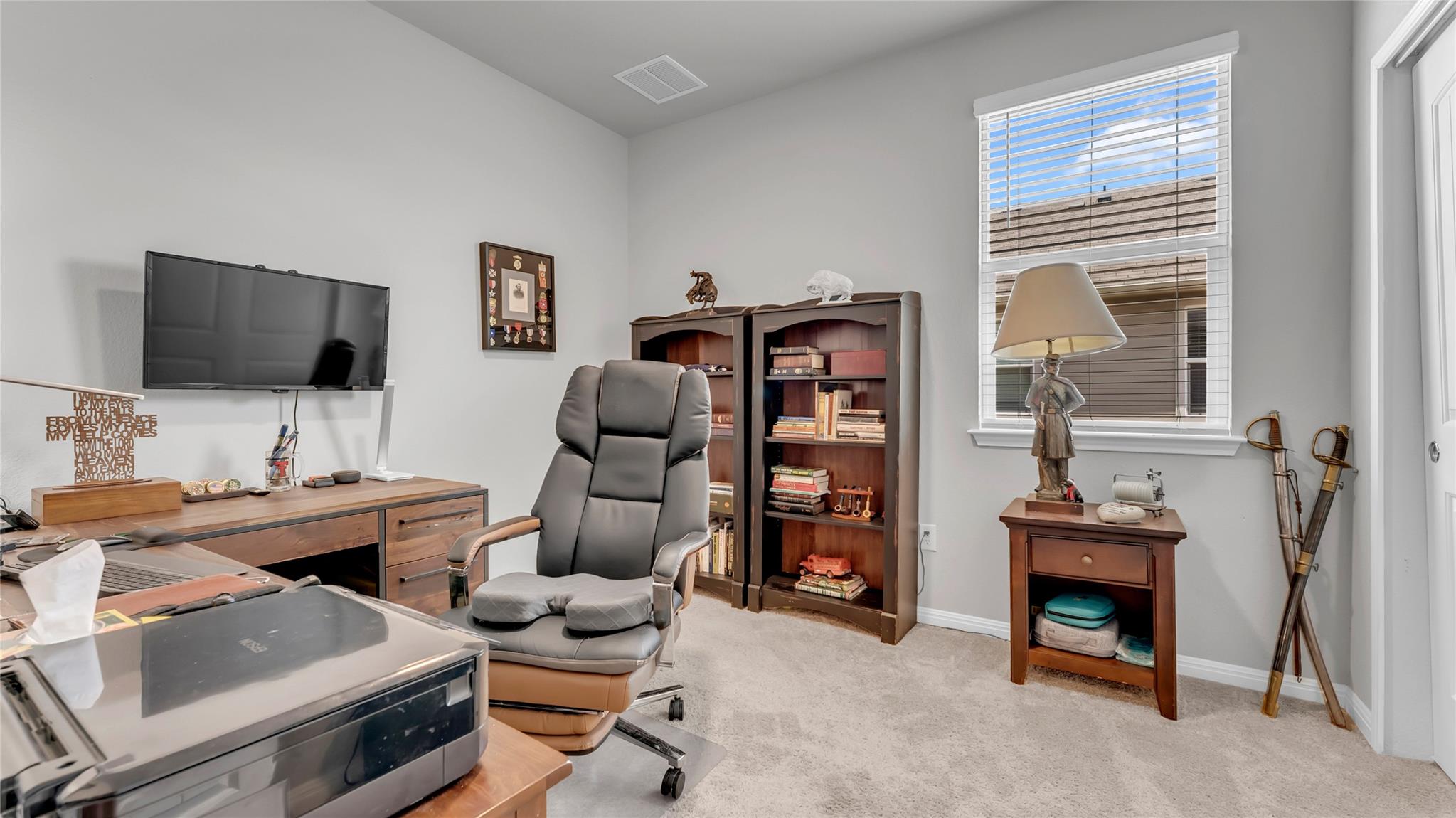 Image 19 of 35 For 235 Bunting Ln