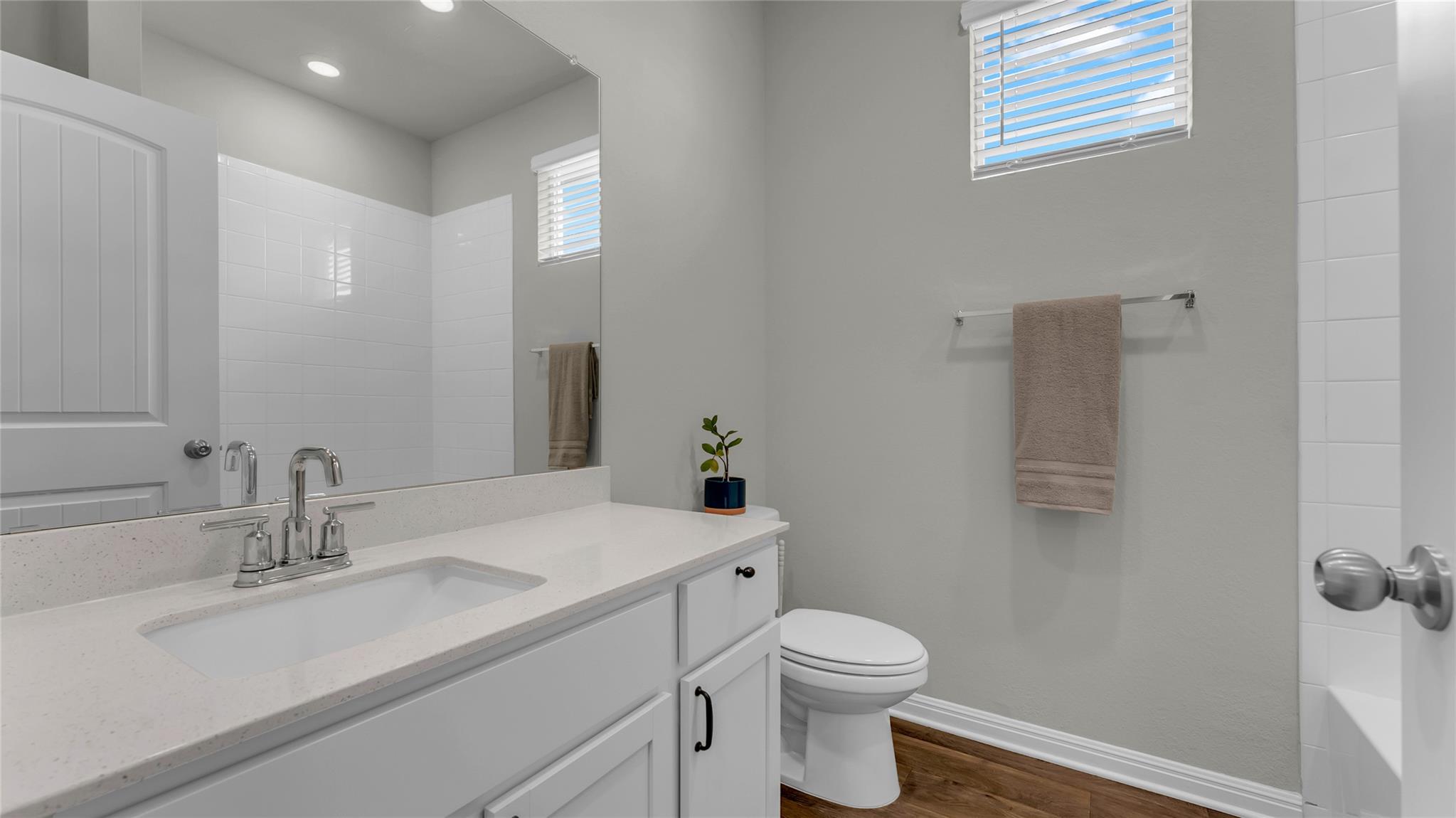 Image 24 of 35 For 235 Bunting Ln