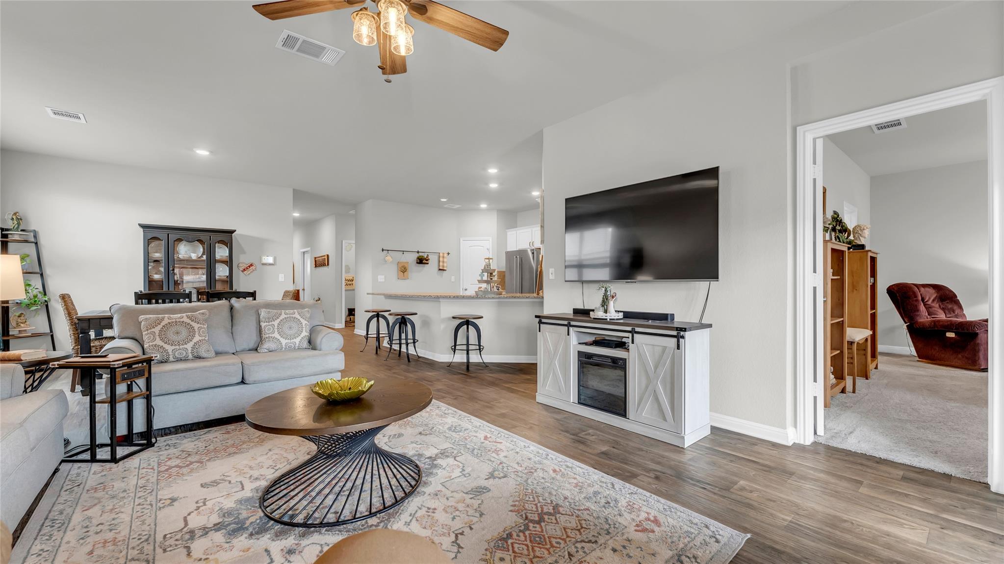 Image 5 of 35 For 235 Bunting Ln