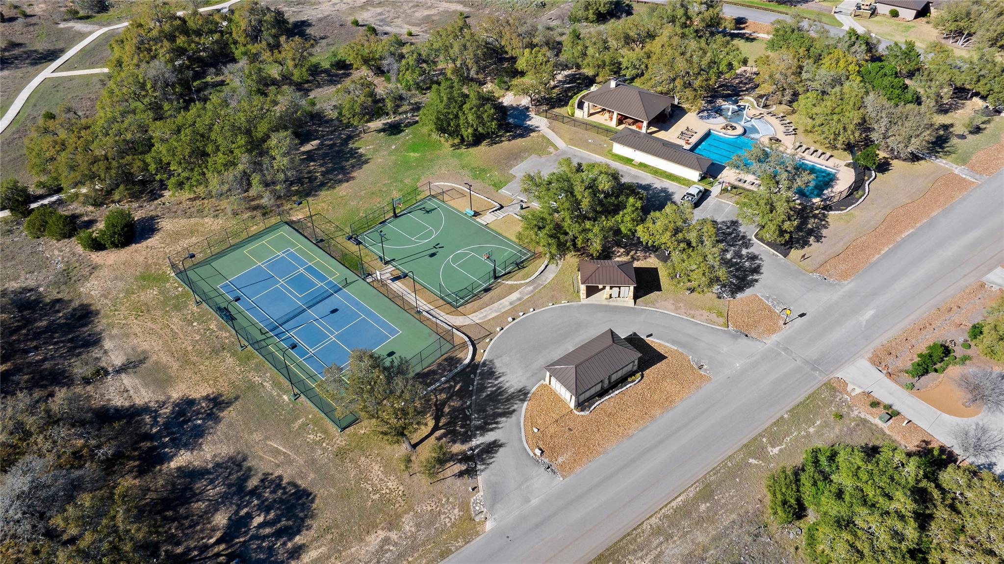 Image 37 of 40 For 5721 Dry Comal Dr