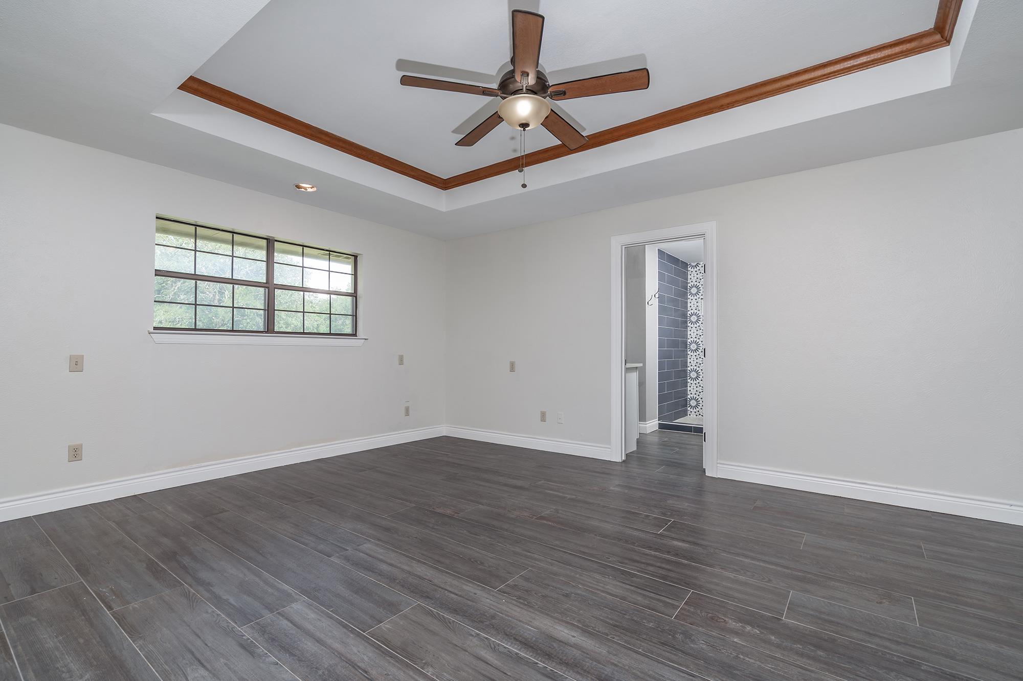 Image 17 of 37 For 444 Logan Ranch Road Rd