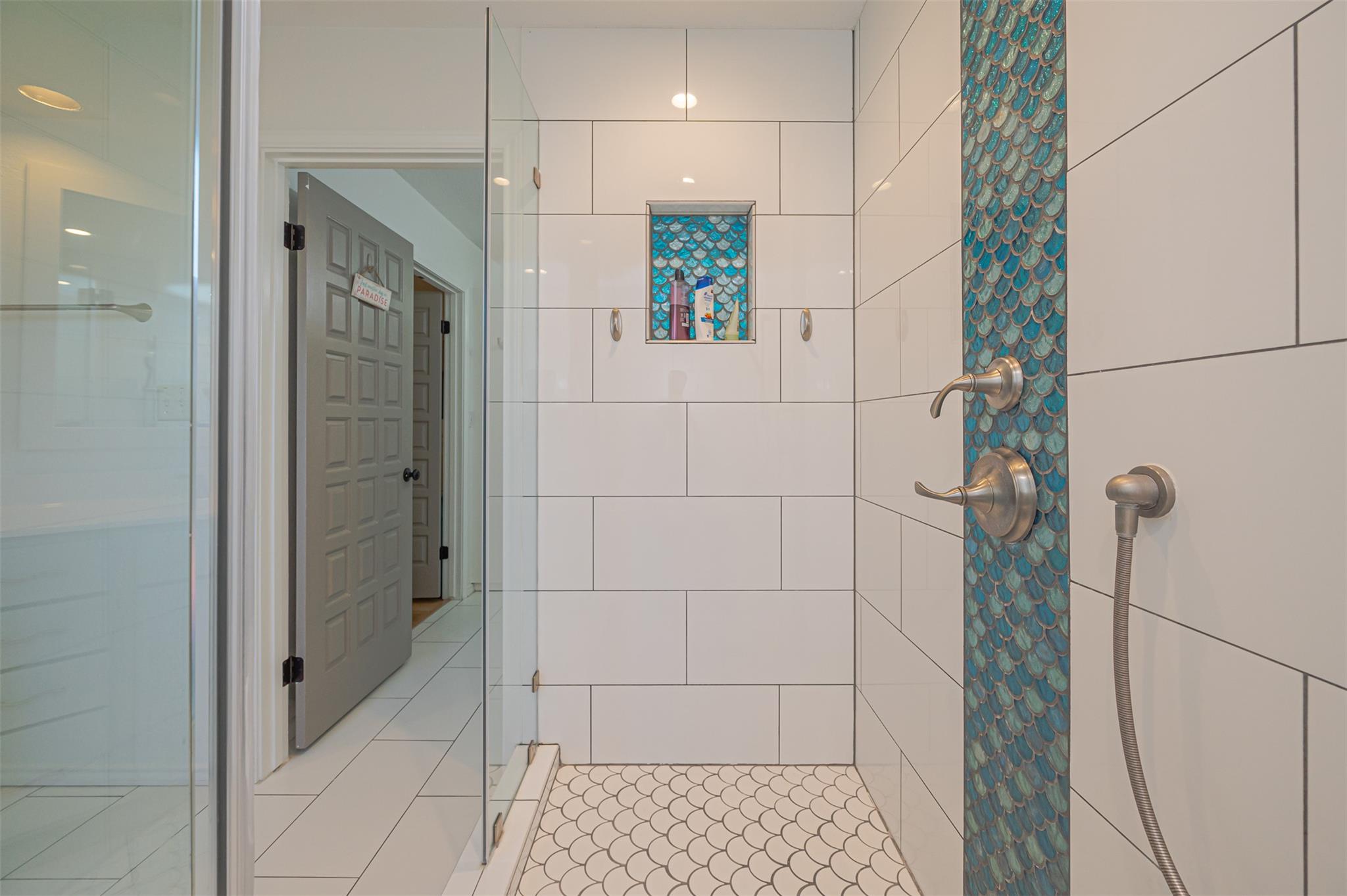 Image 15 of 40 For 27 Bimini Dr