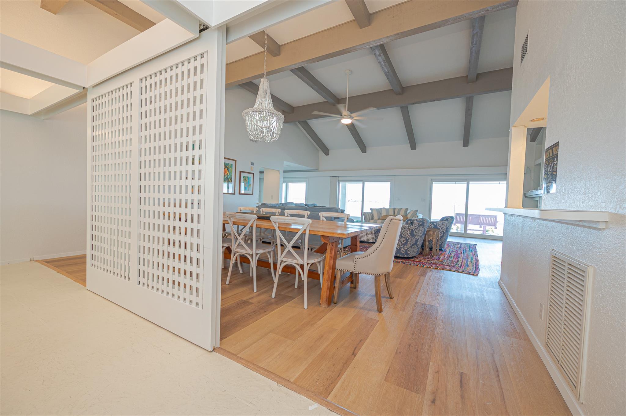 Image 17 of 40 For 27 Bimini Dr