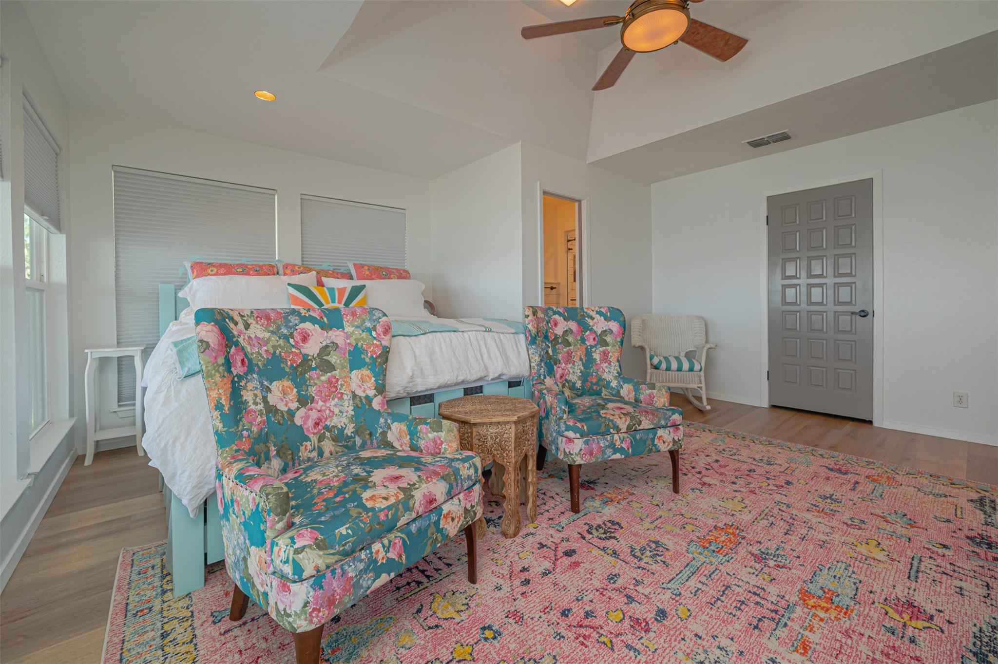 Image 21 of 40 For 27 Bimini Dr