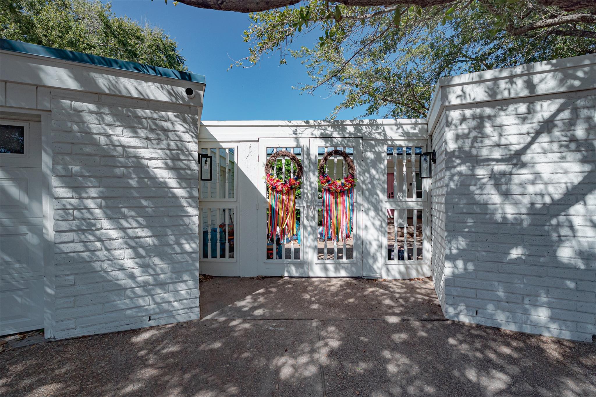 Image 5 of 40 For 27 Bimini Dr