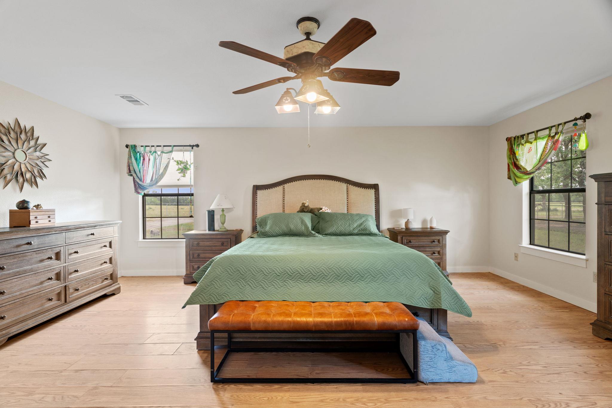 Image 14 of 40 For 3434 Prairie Lea Rd