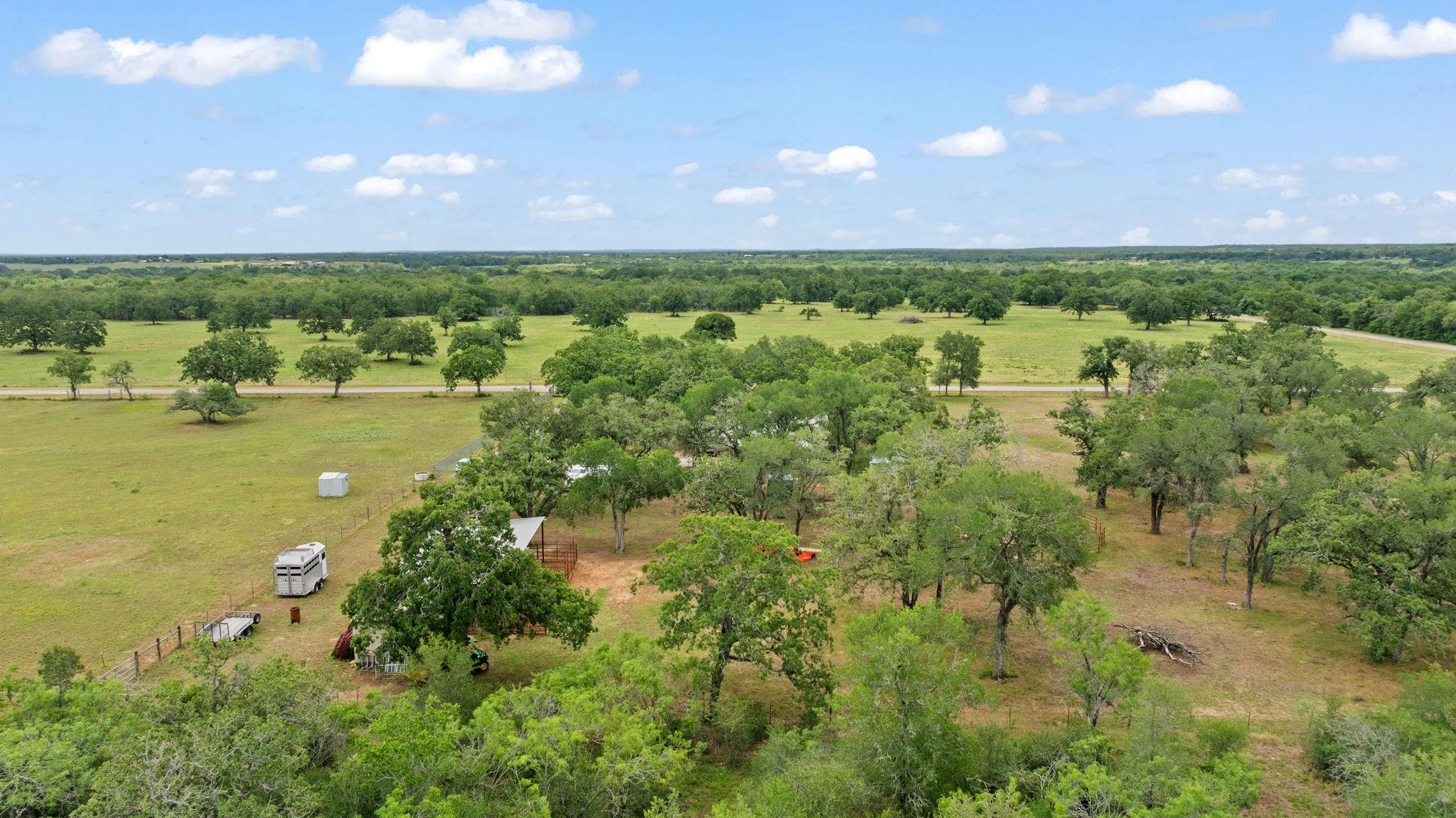 Image 16 of 40 For 3434 Prairie Lea Rd