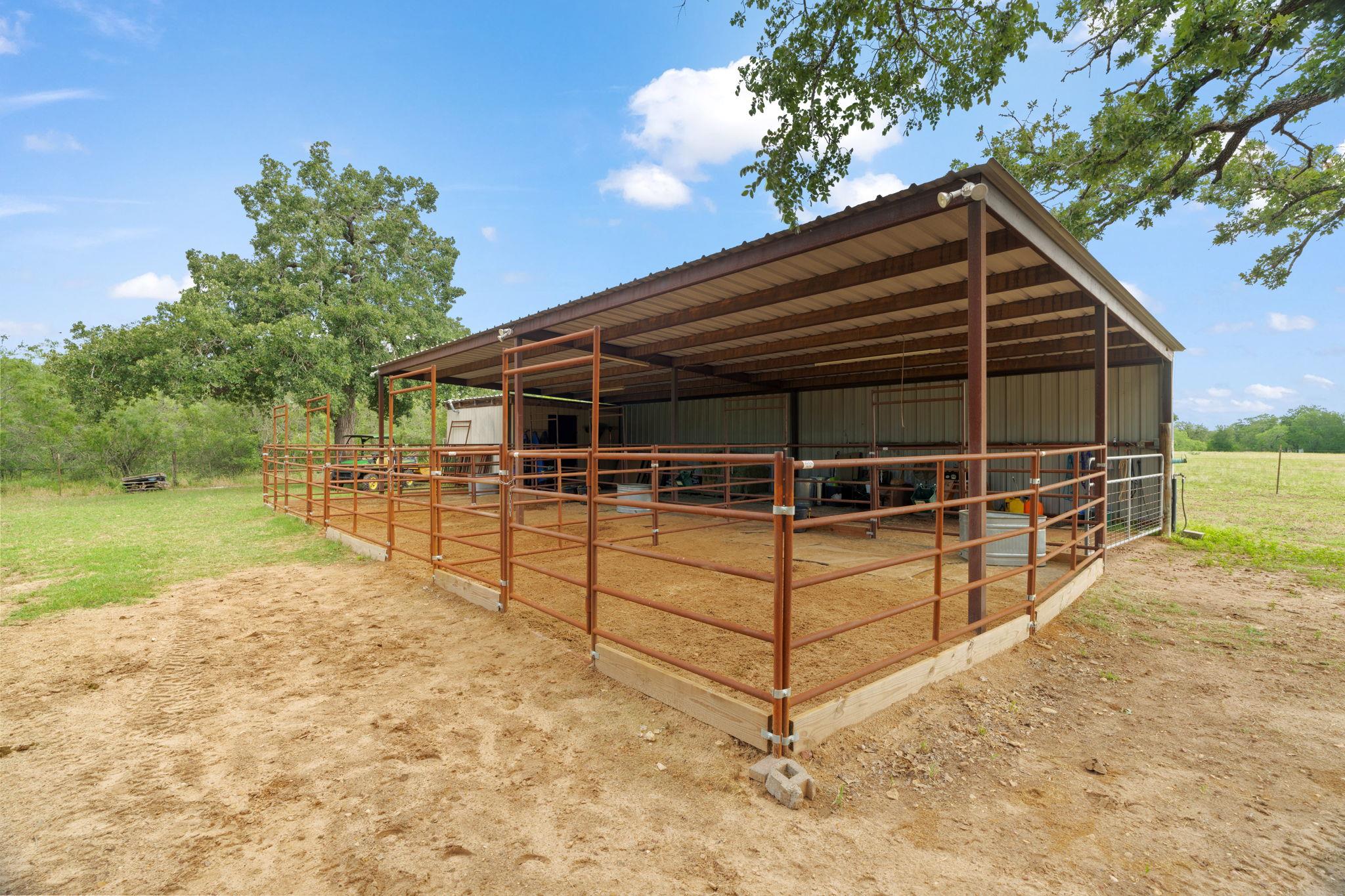 Image 32 of 40 For 3434 Prairie Lea Rd