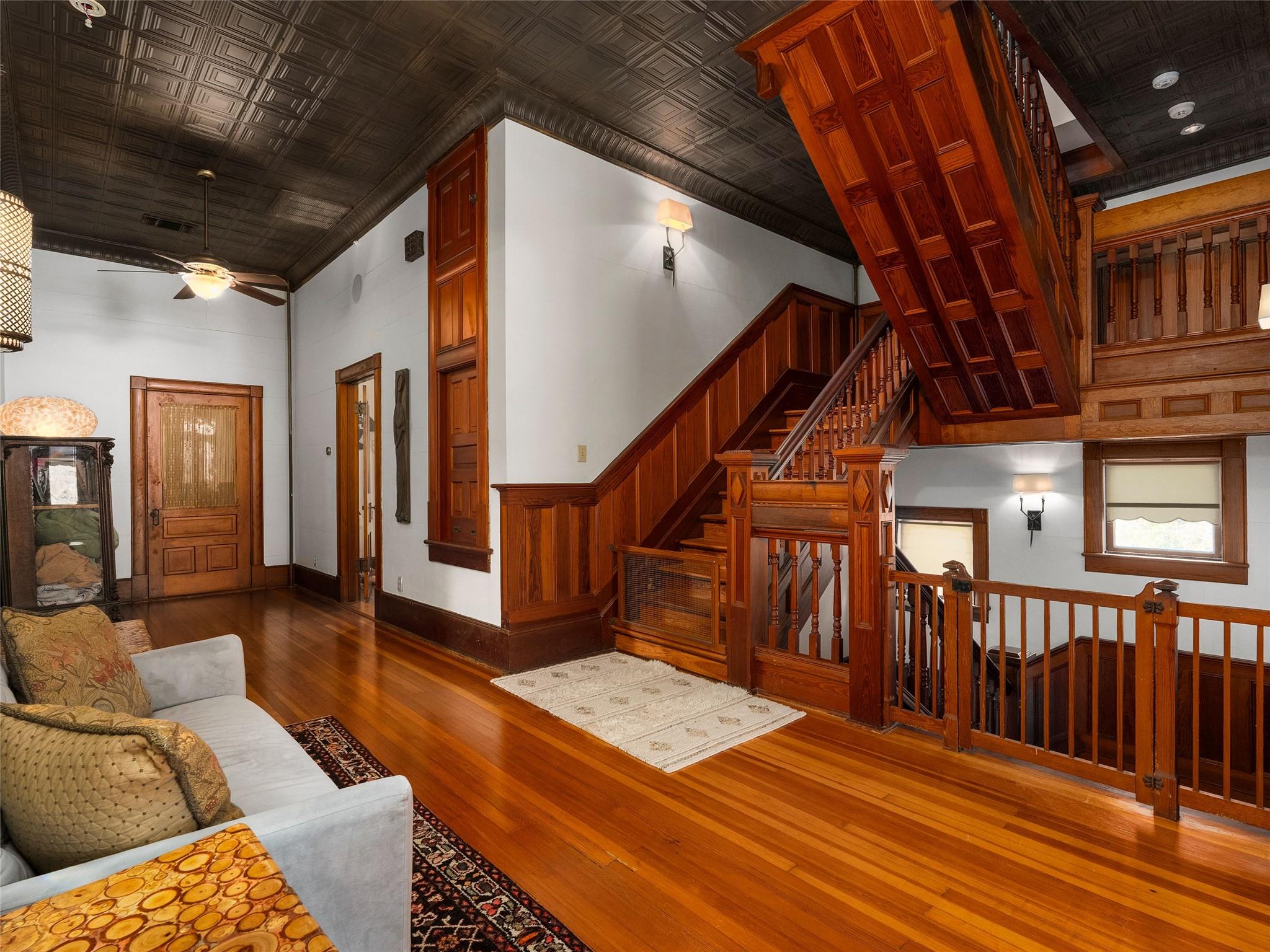 Image 16 of 40 For 372 Magazine Ave