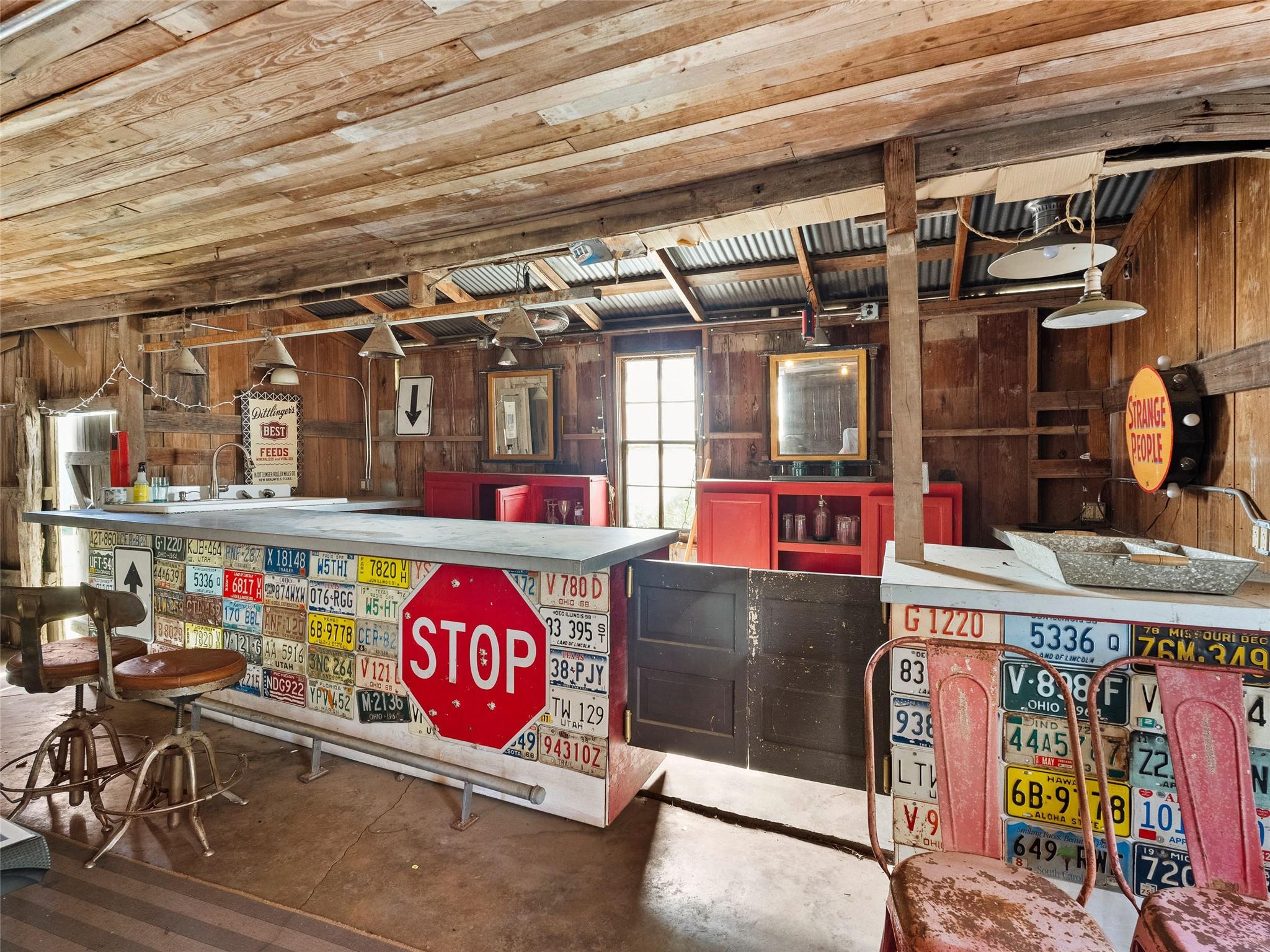 Image 37 of 40 For 372 Magazine Ave