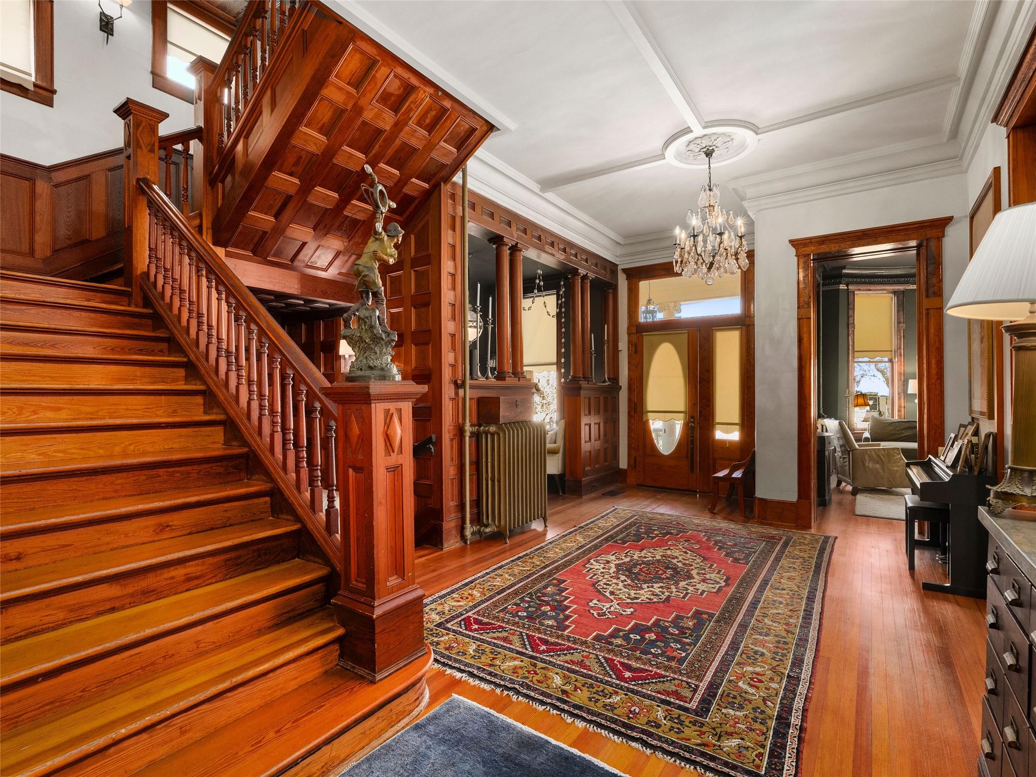 Image 6 of 40 For 372 Magazine Ave