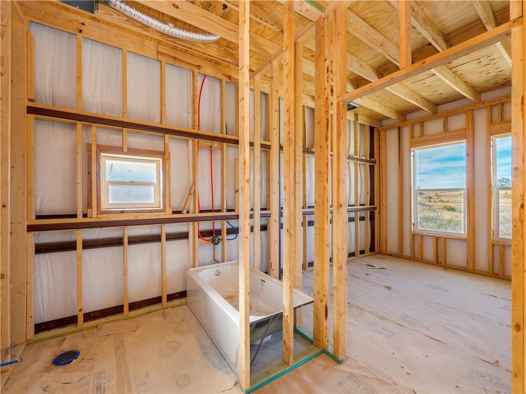 Image 18 of 34 For 1759 Majestic Hills Dr