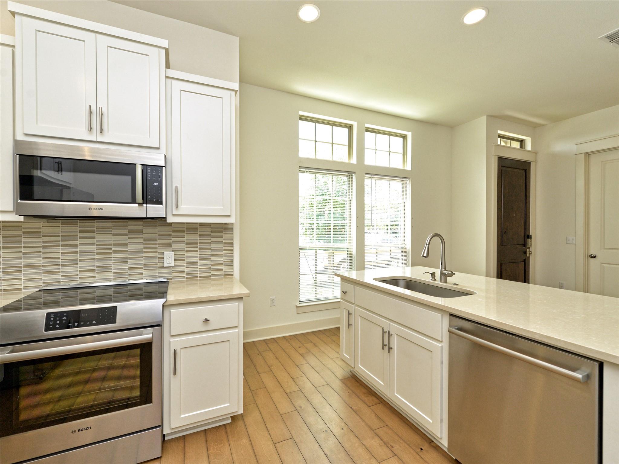 Image 4 of 9 For 5309 William Holland Ave 2