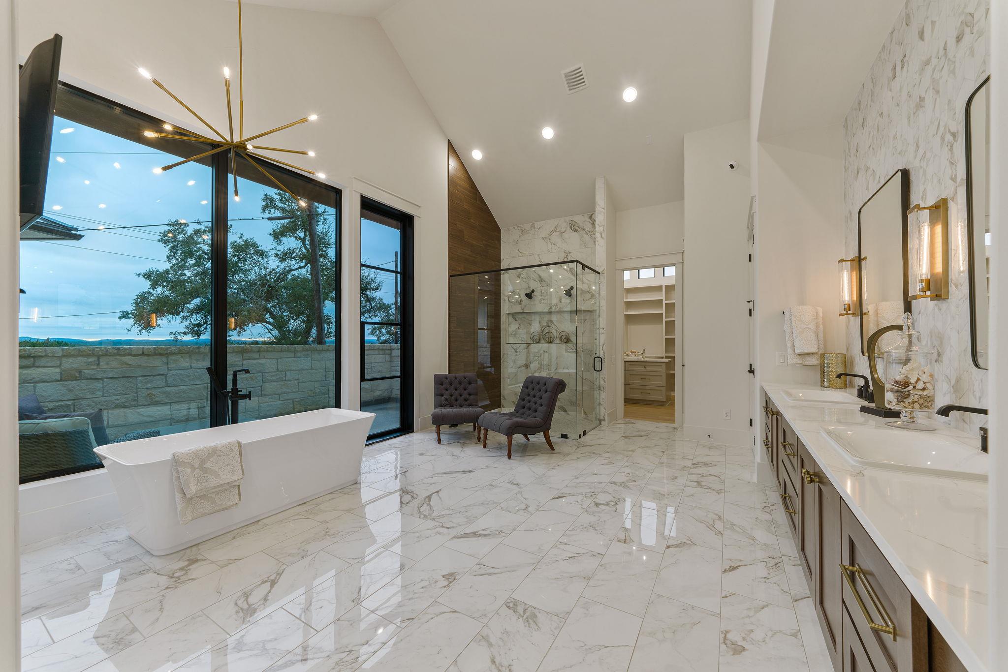 Image 12 of 38 For 7505 Us Highway 290