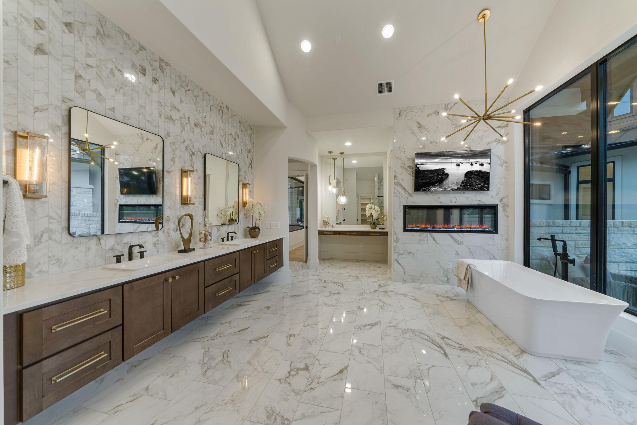 Image 14 of 38 For 7505 Us Highway 290