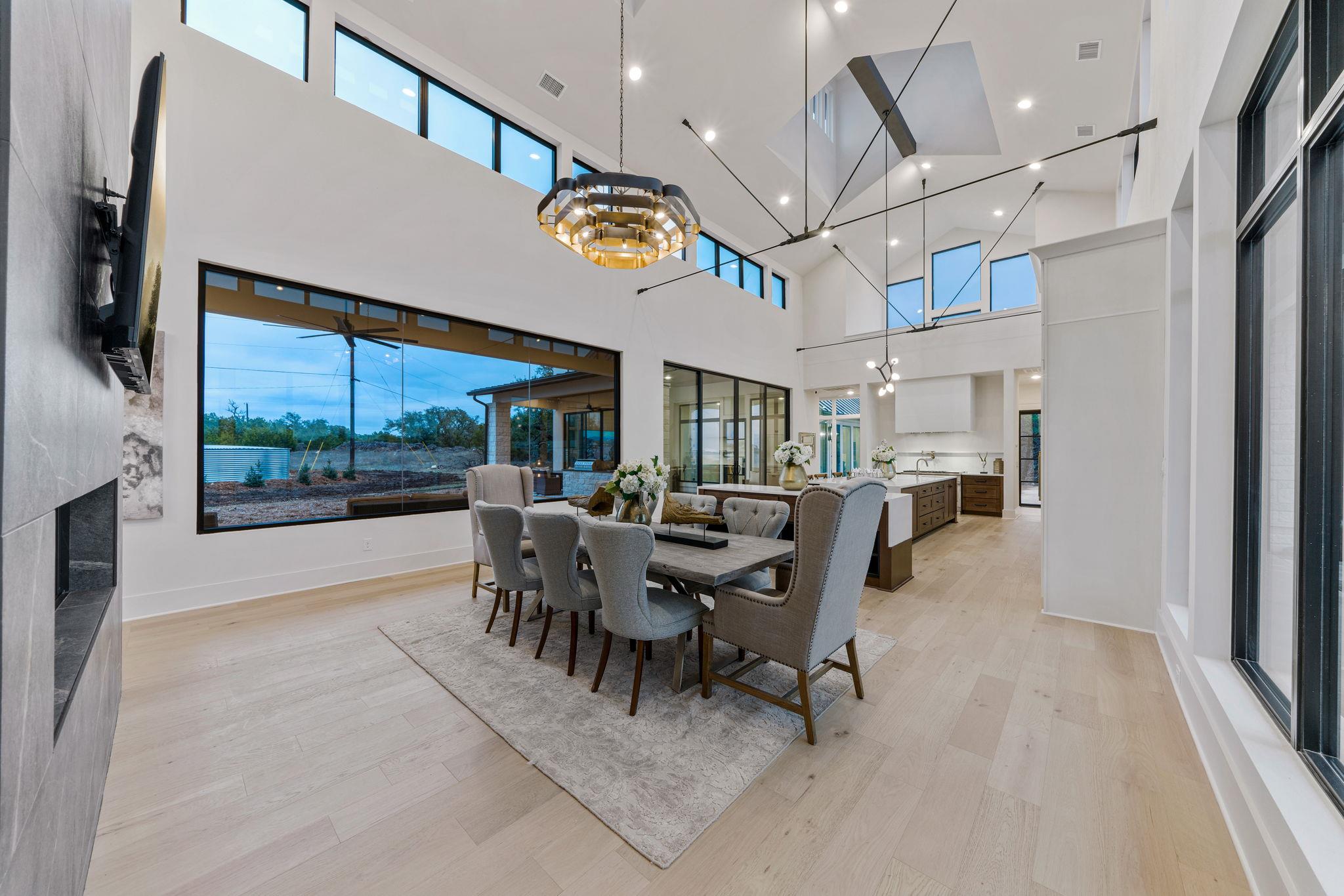 Image 4 of 38 For 7505 Us Highway 290