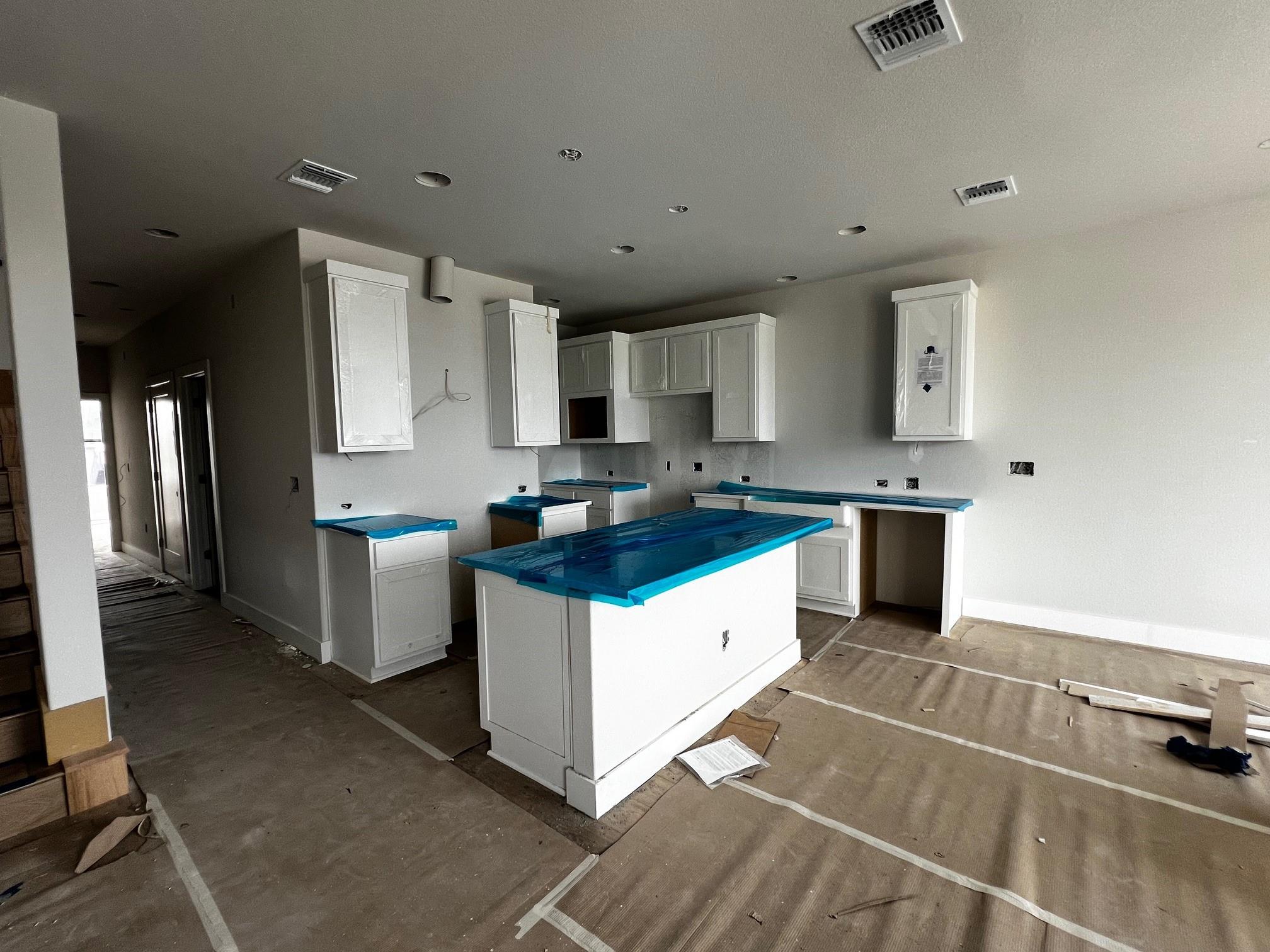 Image 10 of 28 For 9033 Cattle Baron Path