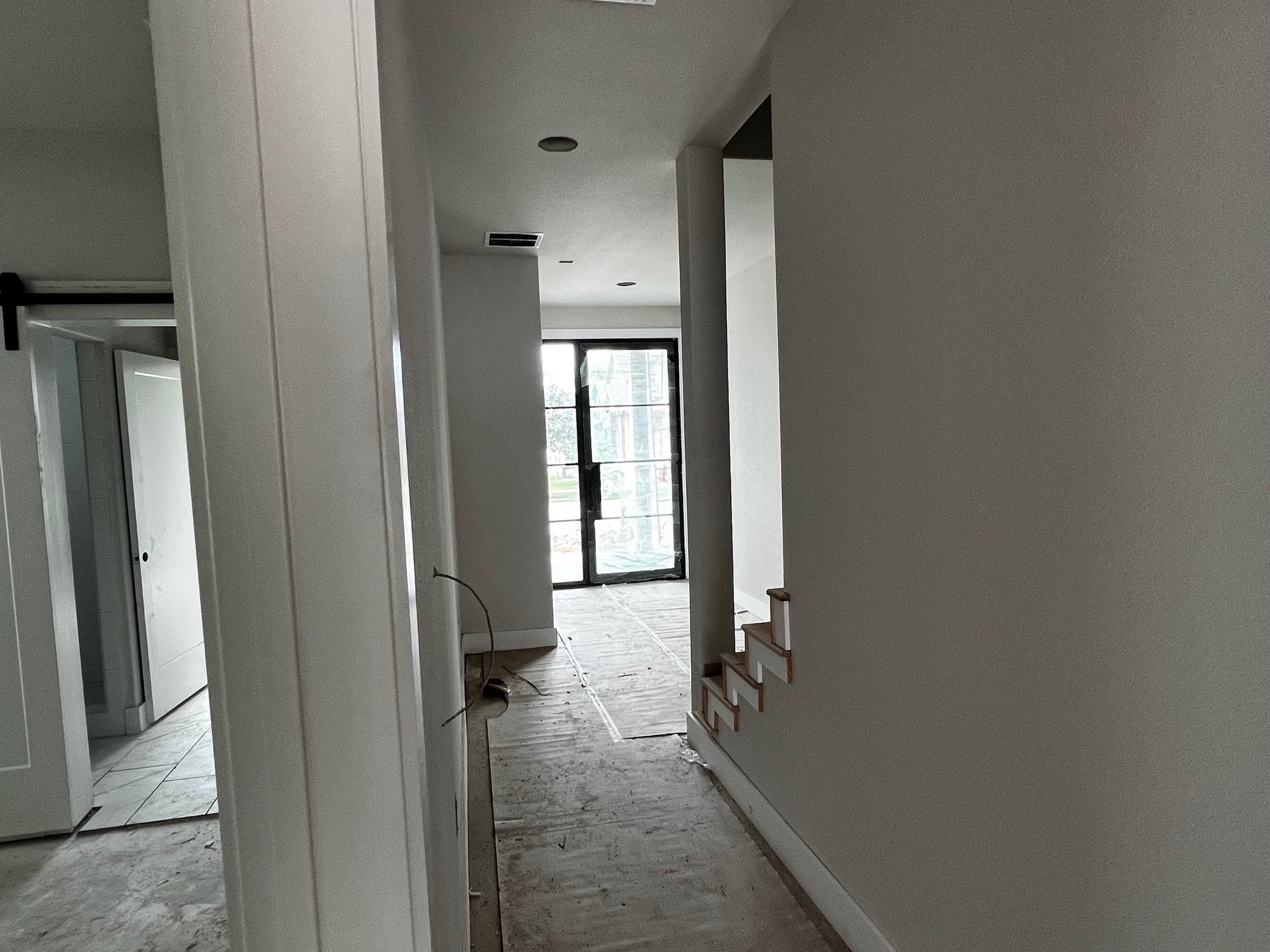 Image 4 of 28 For 9033 Cattle Baron Path