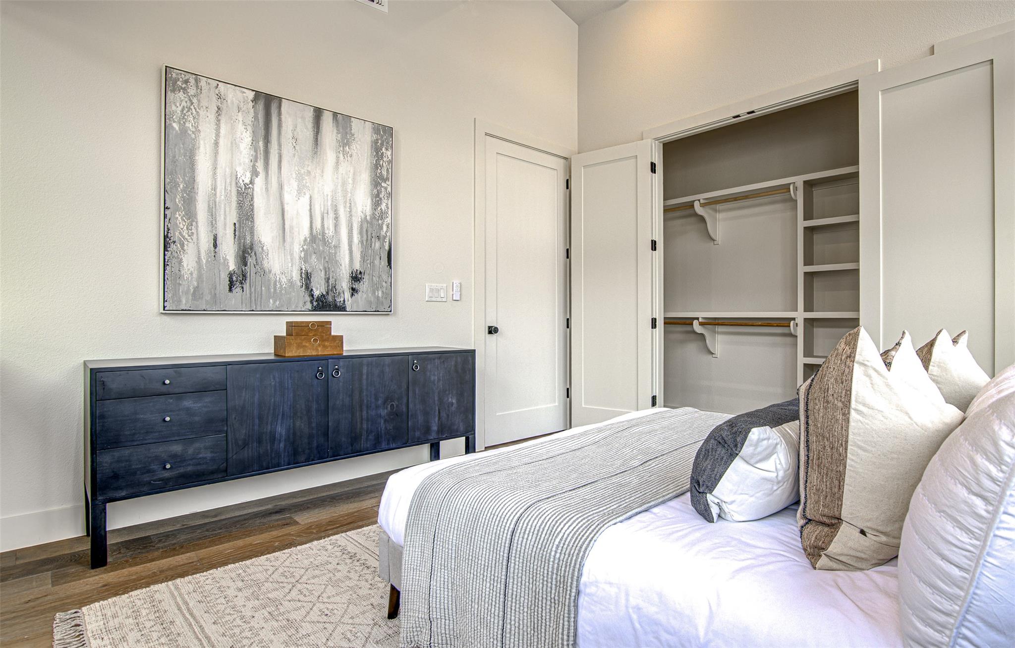 Image 14 of 23 For 19543 Lakehurst Loop