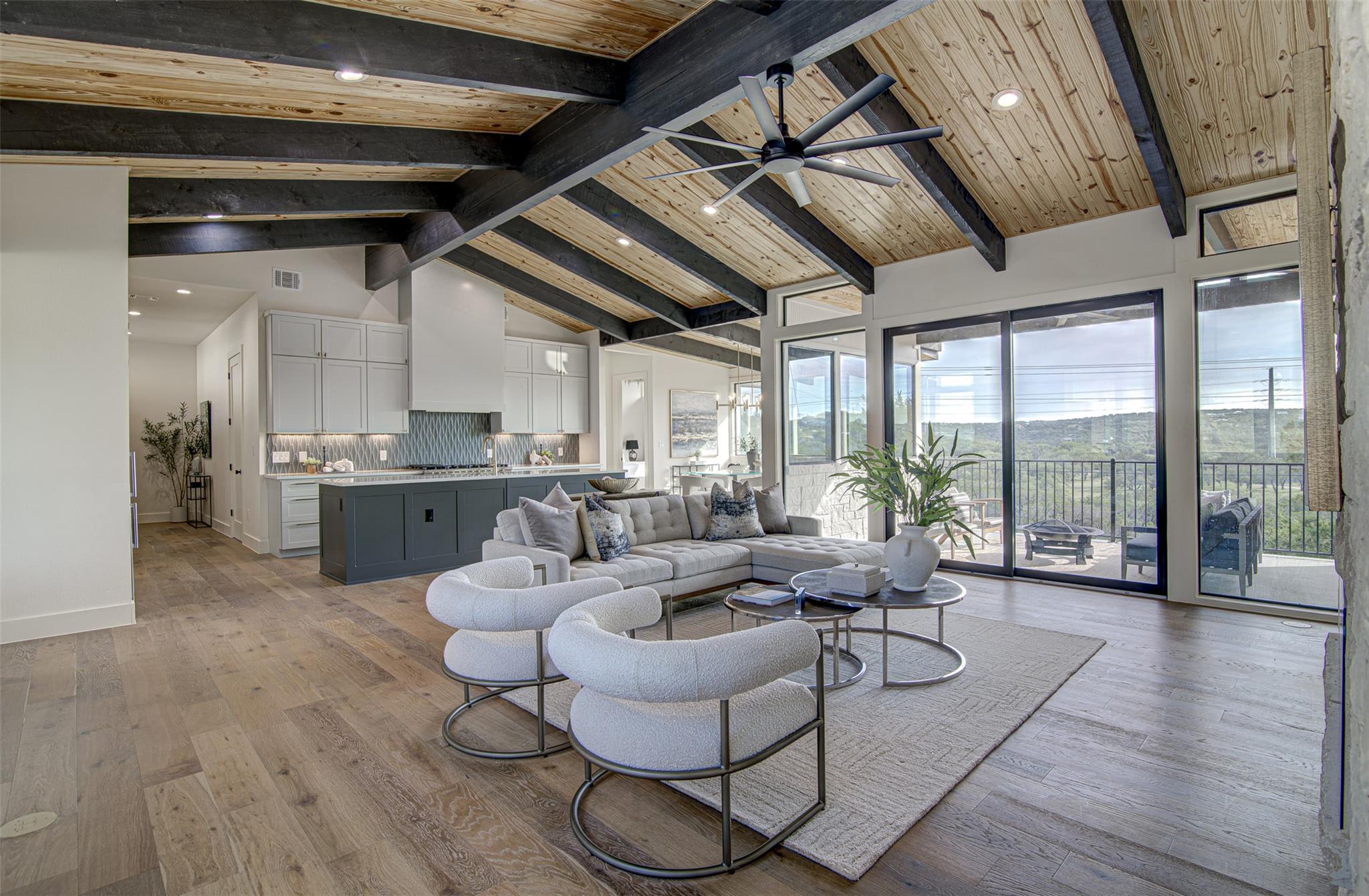 Image 2 of 23 For 19543 Lakehurst Loop