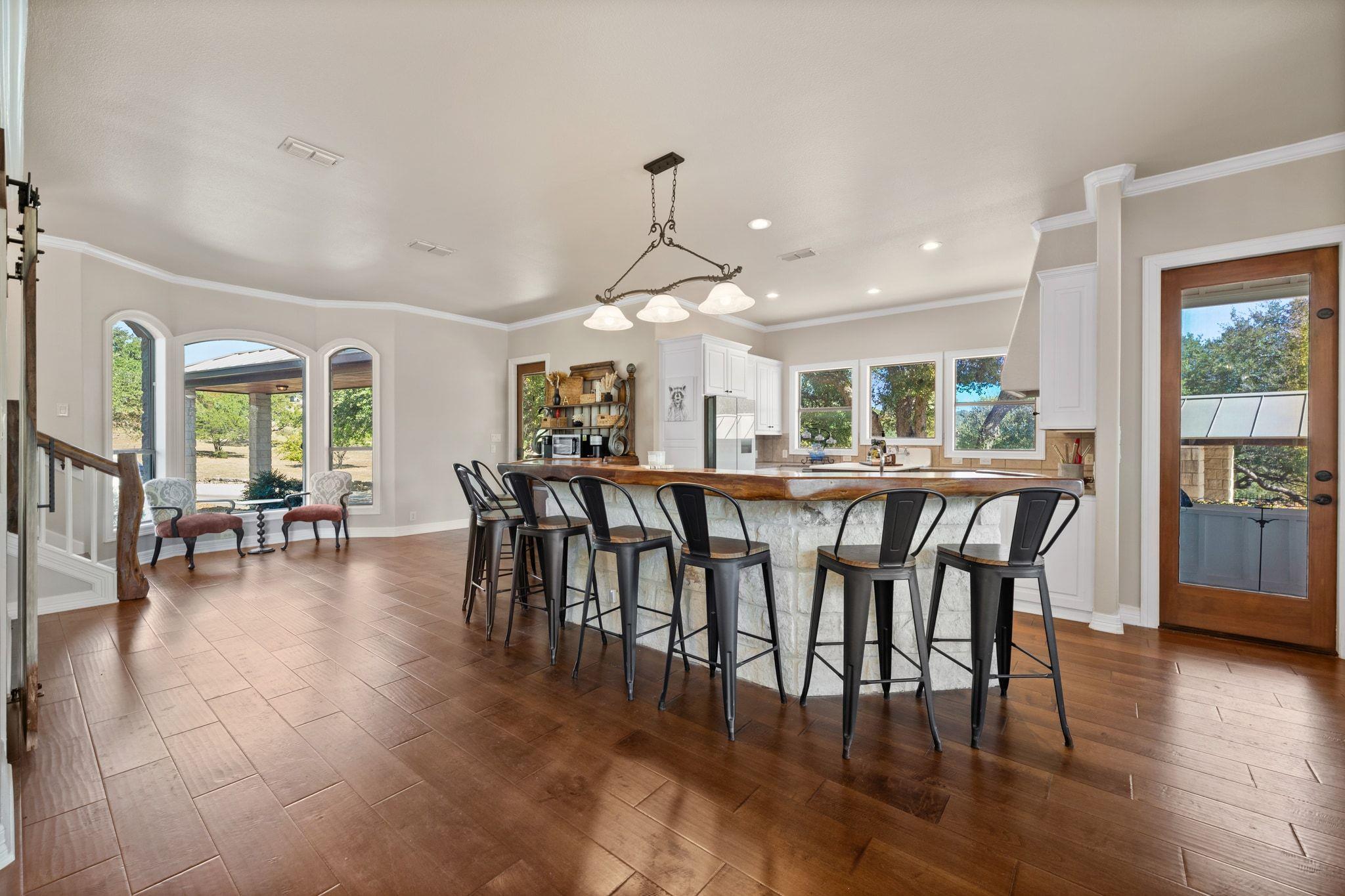 Image 10 of 36 For 185 Shimmering Shore Ct