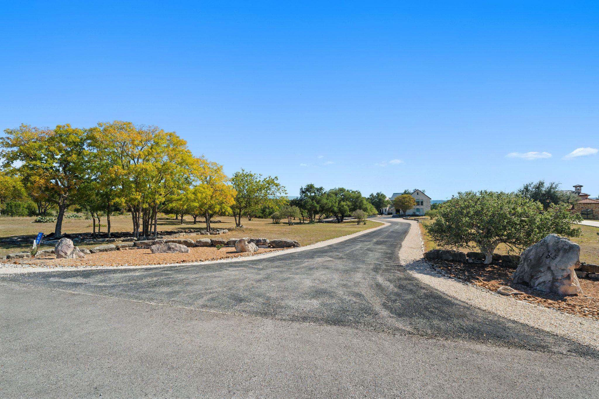 Image 4 of 36 For 185 Shimmering Shore Ct