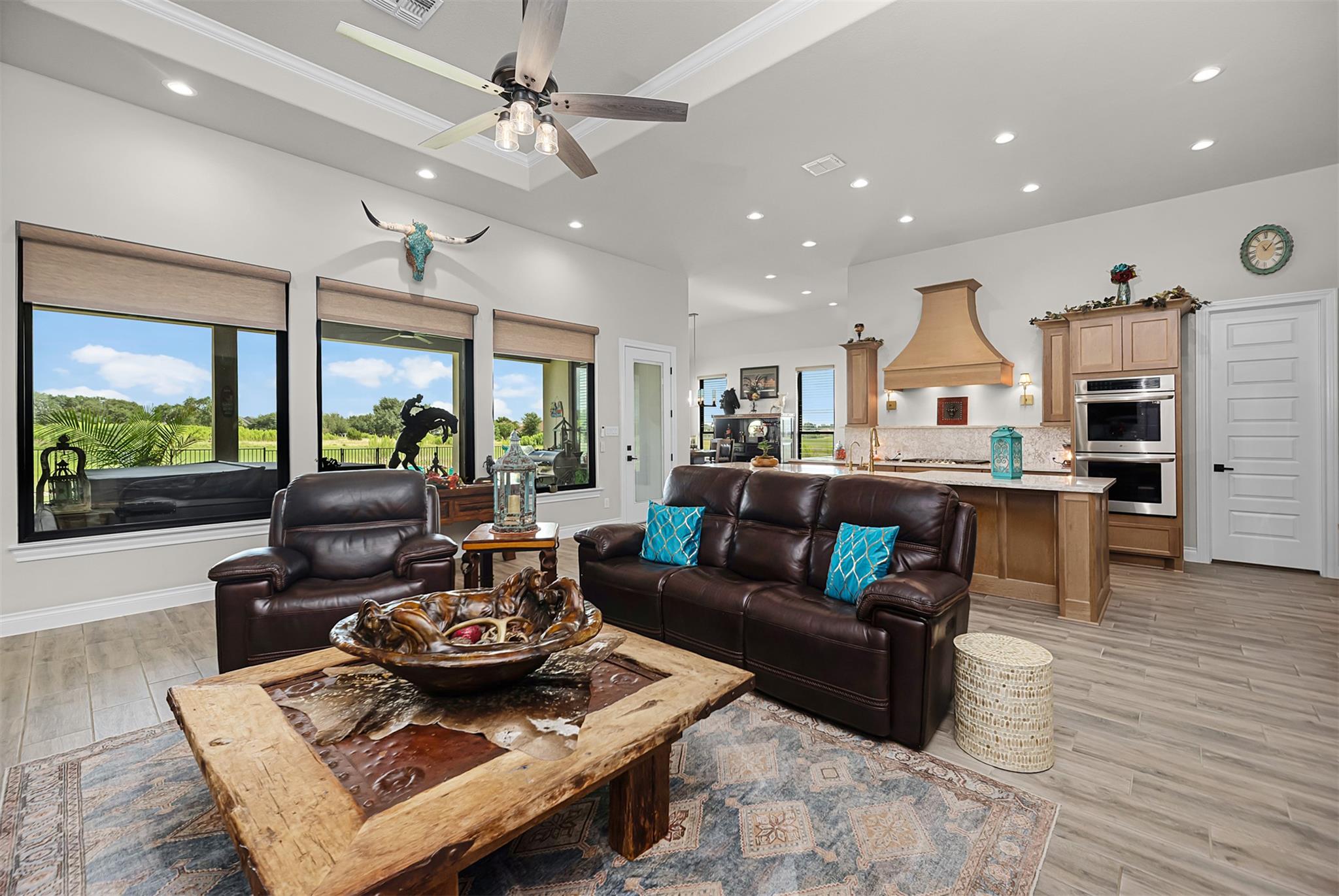 Image 15 of 39 For 505 John Price St