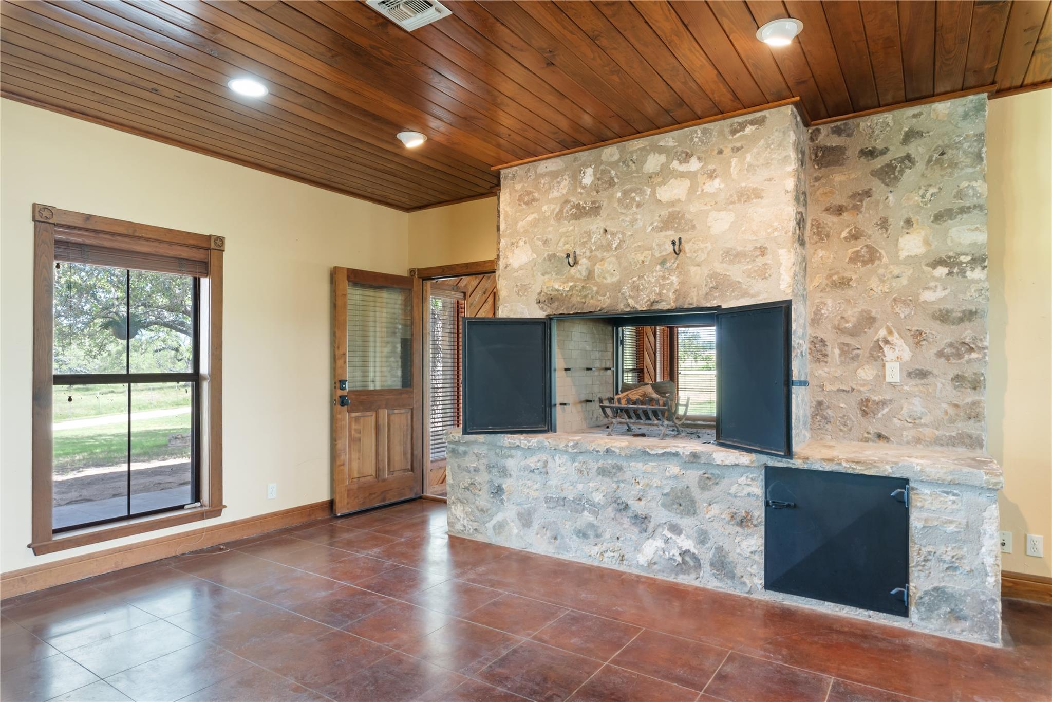 Image 17 of 39 For Tbd 125 Hye Albert Rd