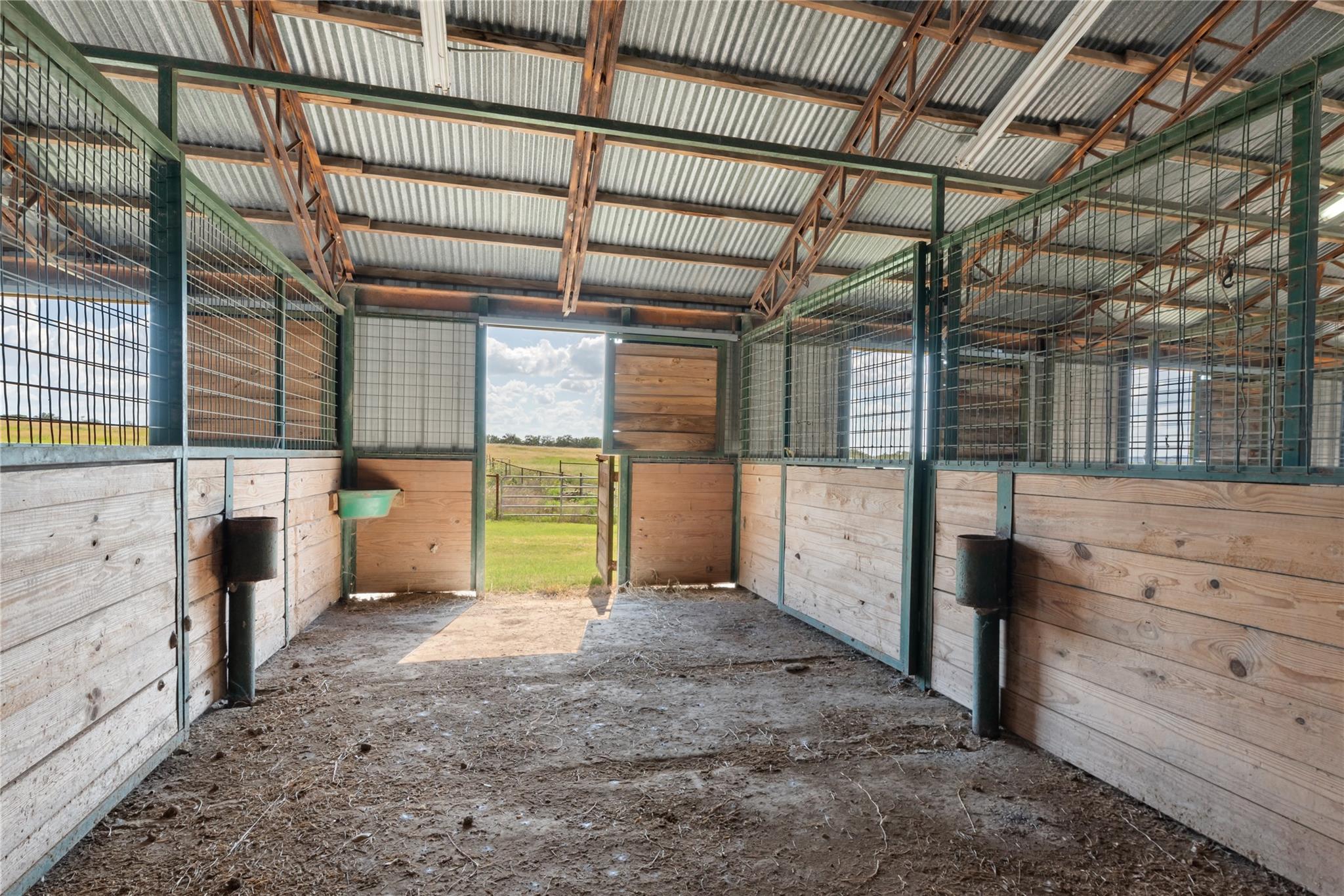 Image 22 of 39 For Tbd 125 Hye Albert Rd