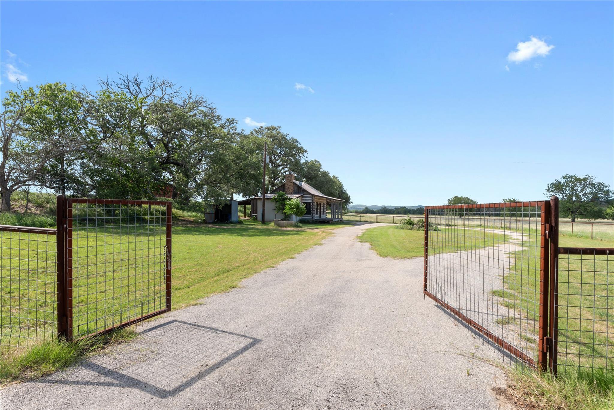 Image 25 of 39 For Tbd 125 Hye Albert Rd